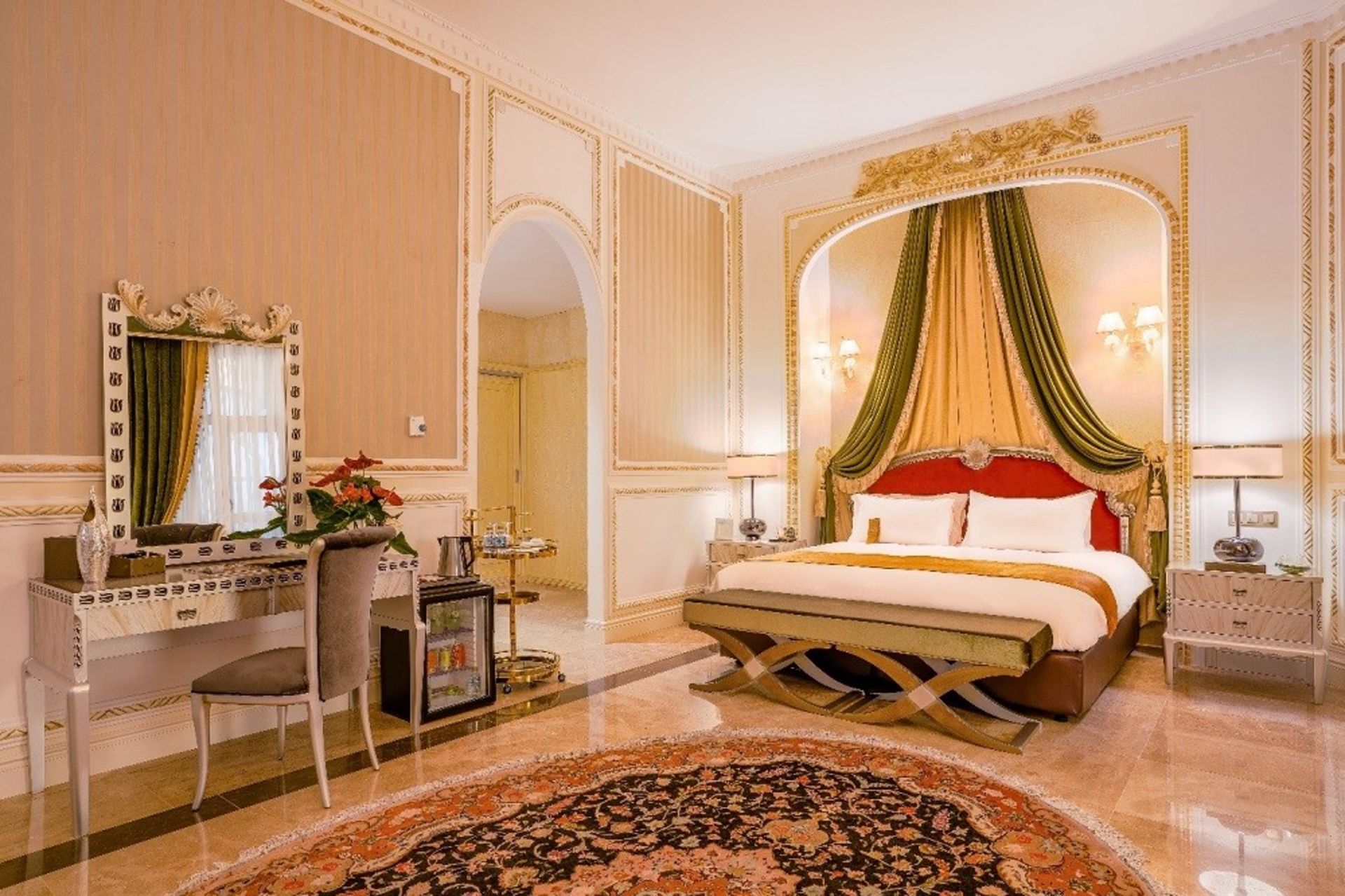 هتل اسپیناس