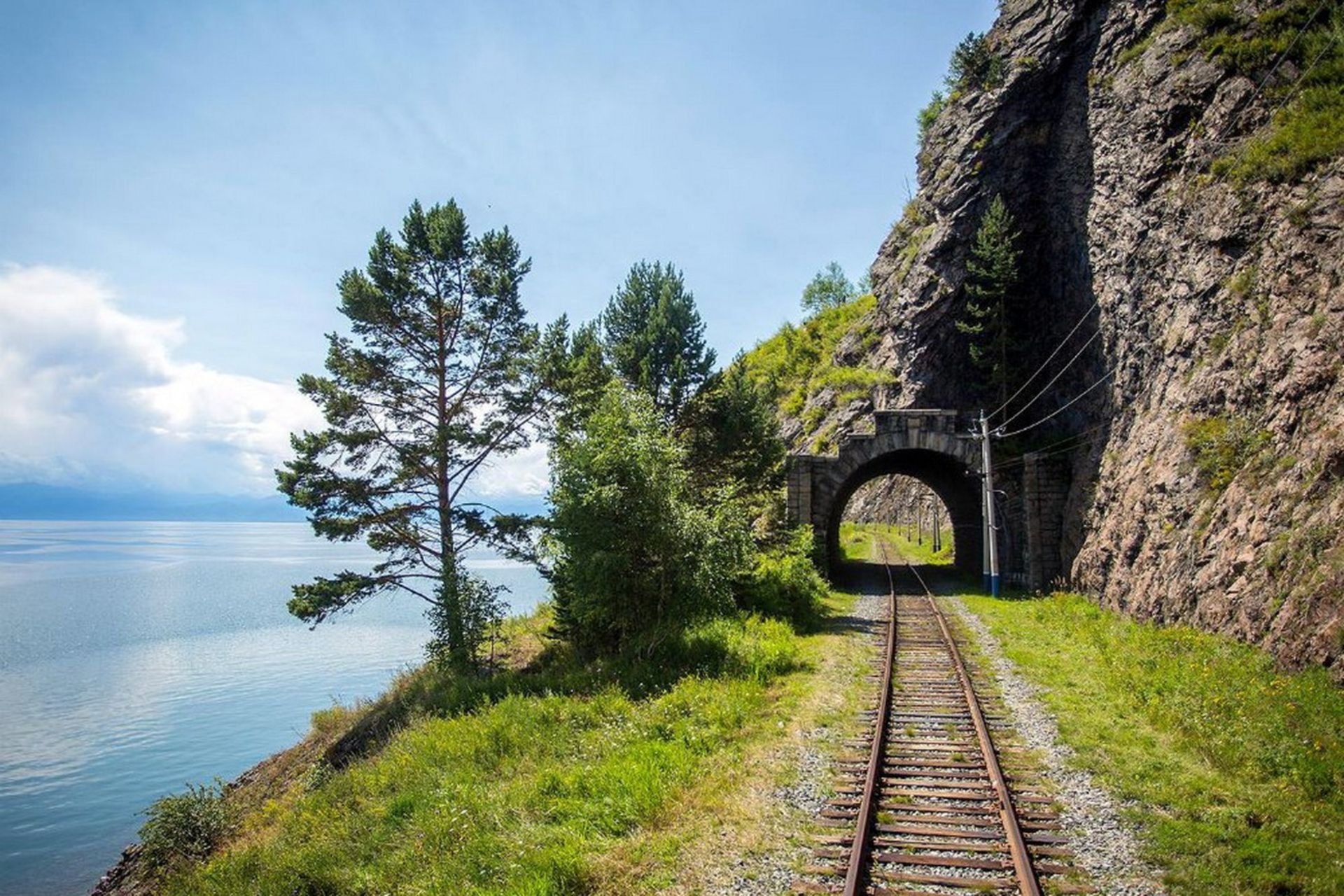 تونل خط بایکال آمور راه‌آهن سراسری سیبری 