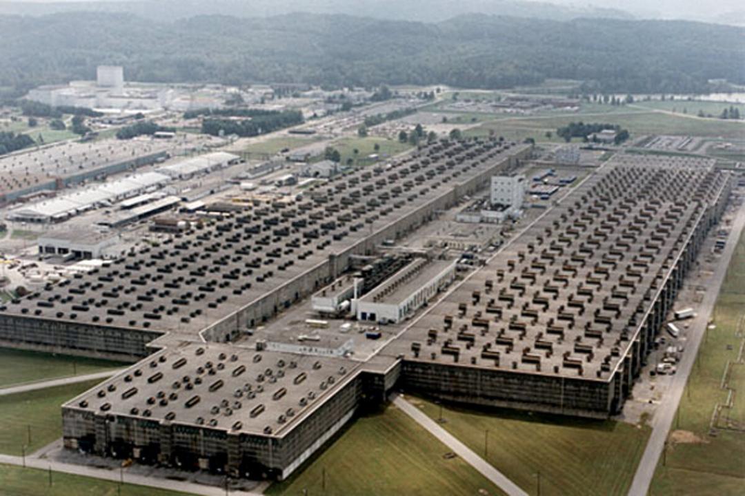 تأسیسات اورانیوم K-25 قبل از تخریب