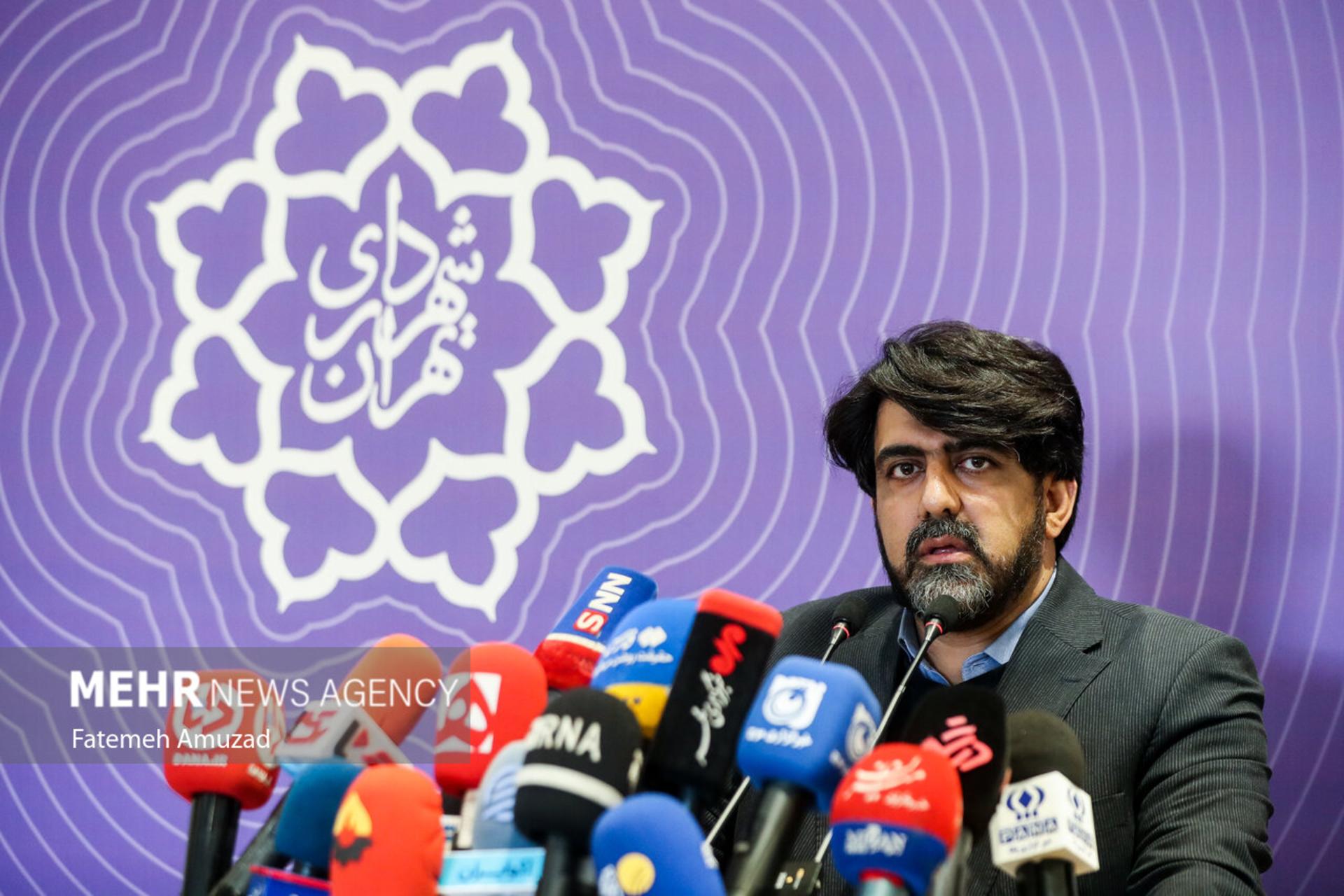 سخنگوی شهرداری: فعالیت تاکسی‌ها باید زیر نظر شهرداری باشد/ شهرزاد از اختلال GPS و اینترنت آسیب کمتری می‌بینند