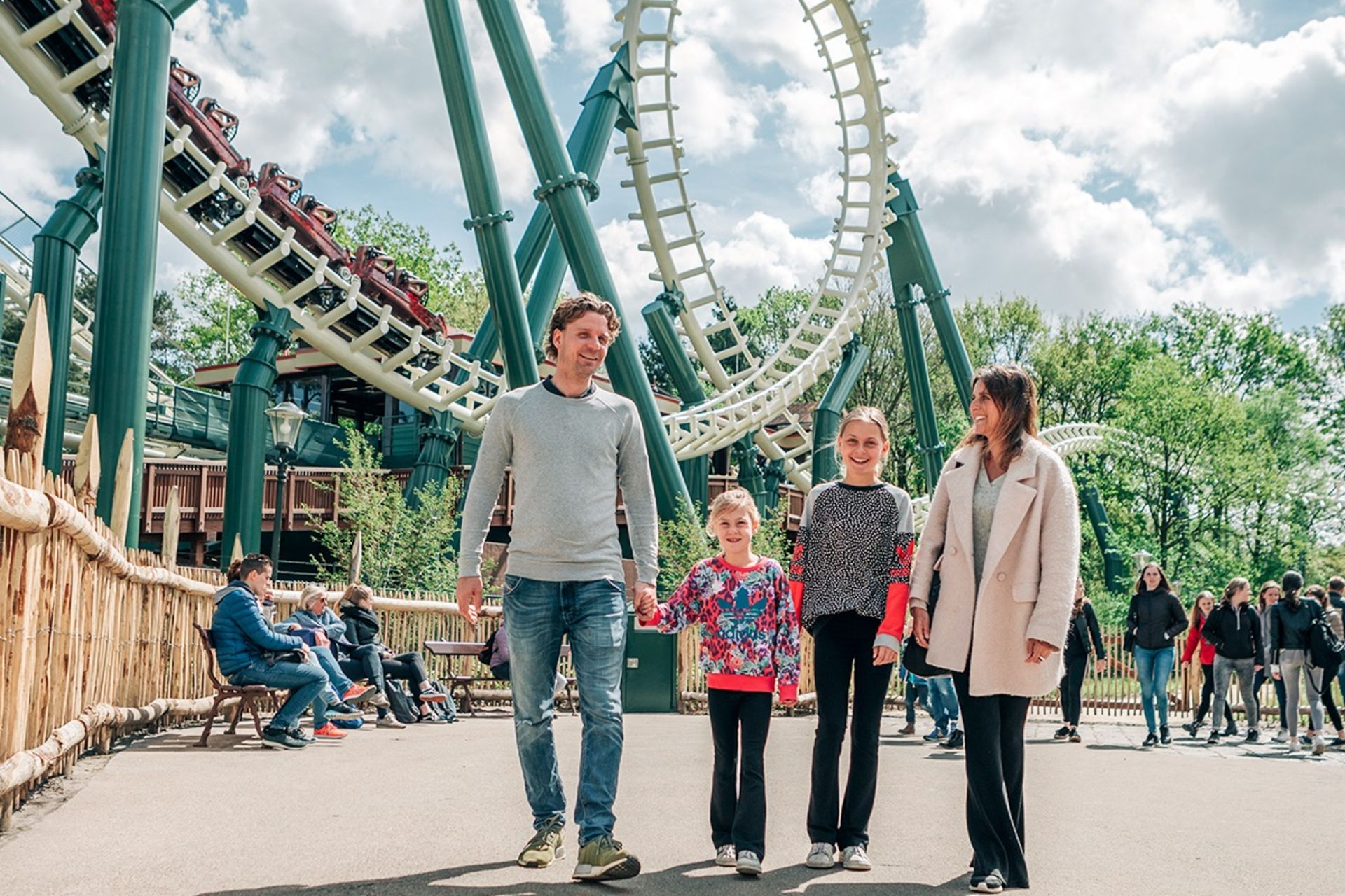 شهربازی افتلینگ