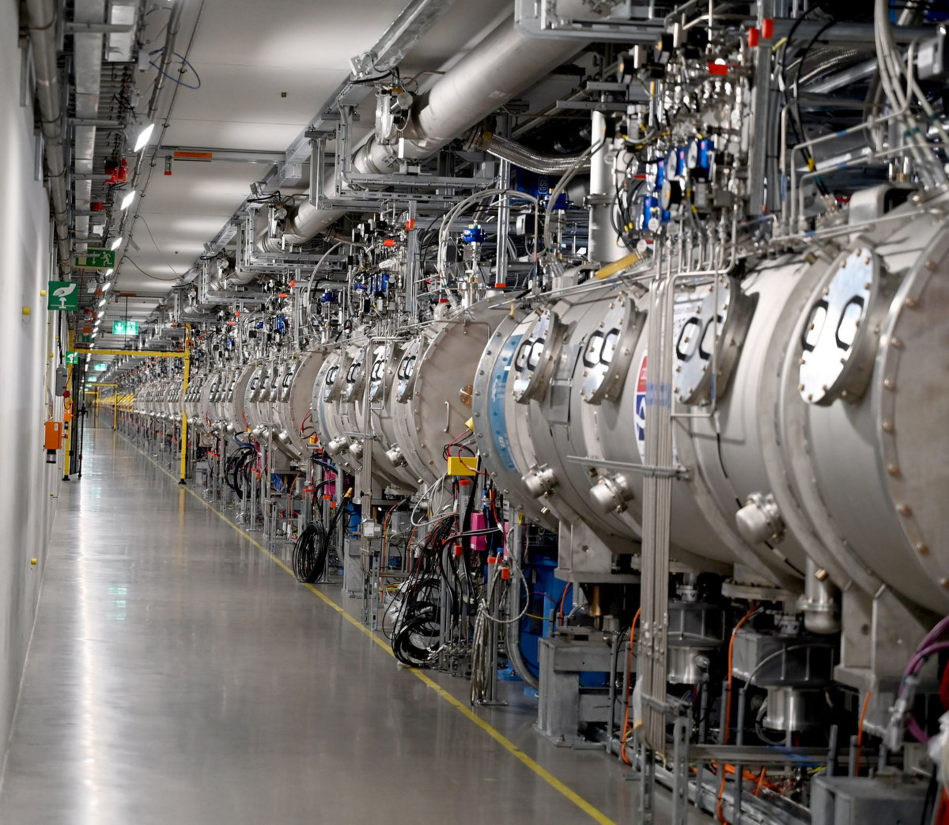 فضای اطراف تونل ESS