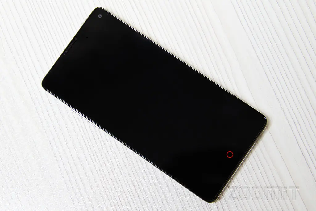 بررسی تلفن هوشمند ZTE Nubia Z5S mini