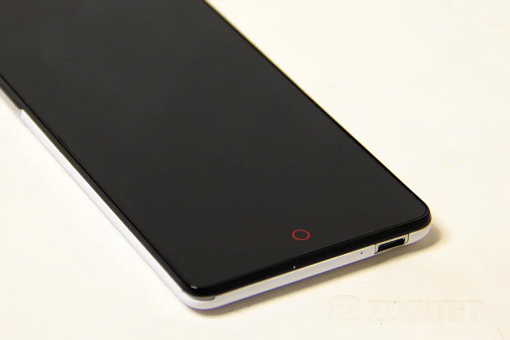 بررسی تلفن هوشمند ZTE Nubia Z5S mini