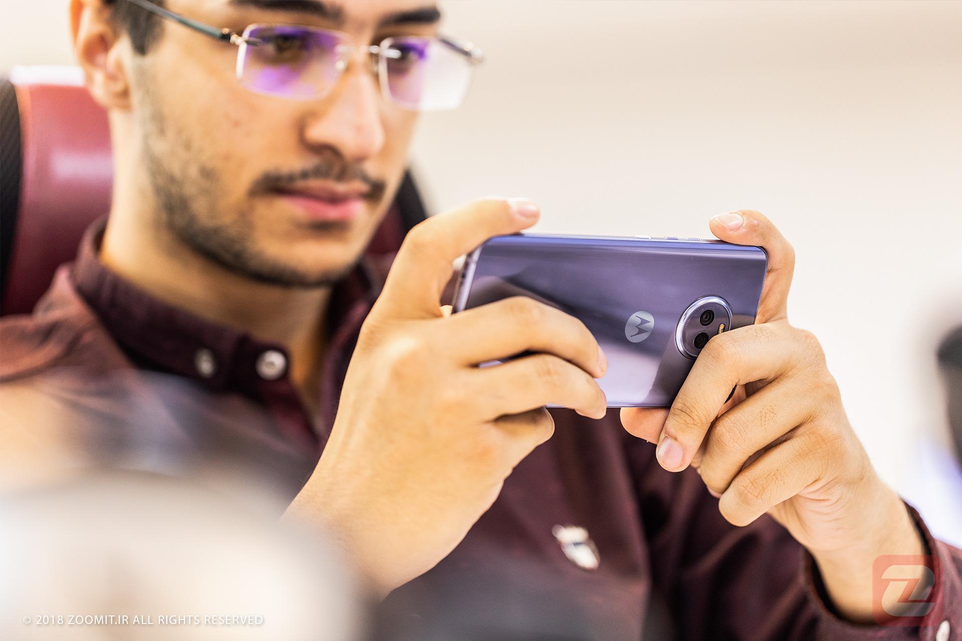 موتورولا موتو ایکس 4 / Motorola Moto X4