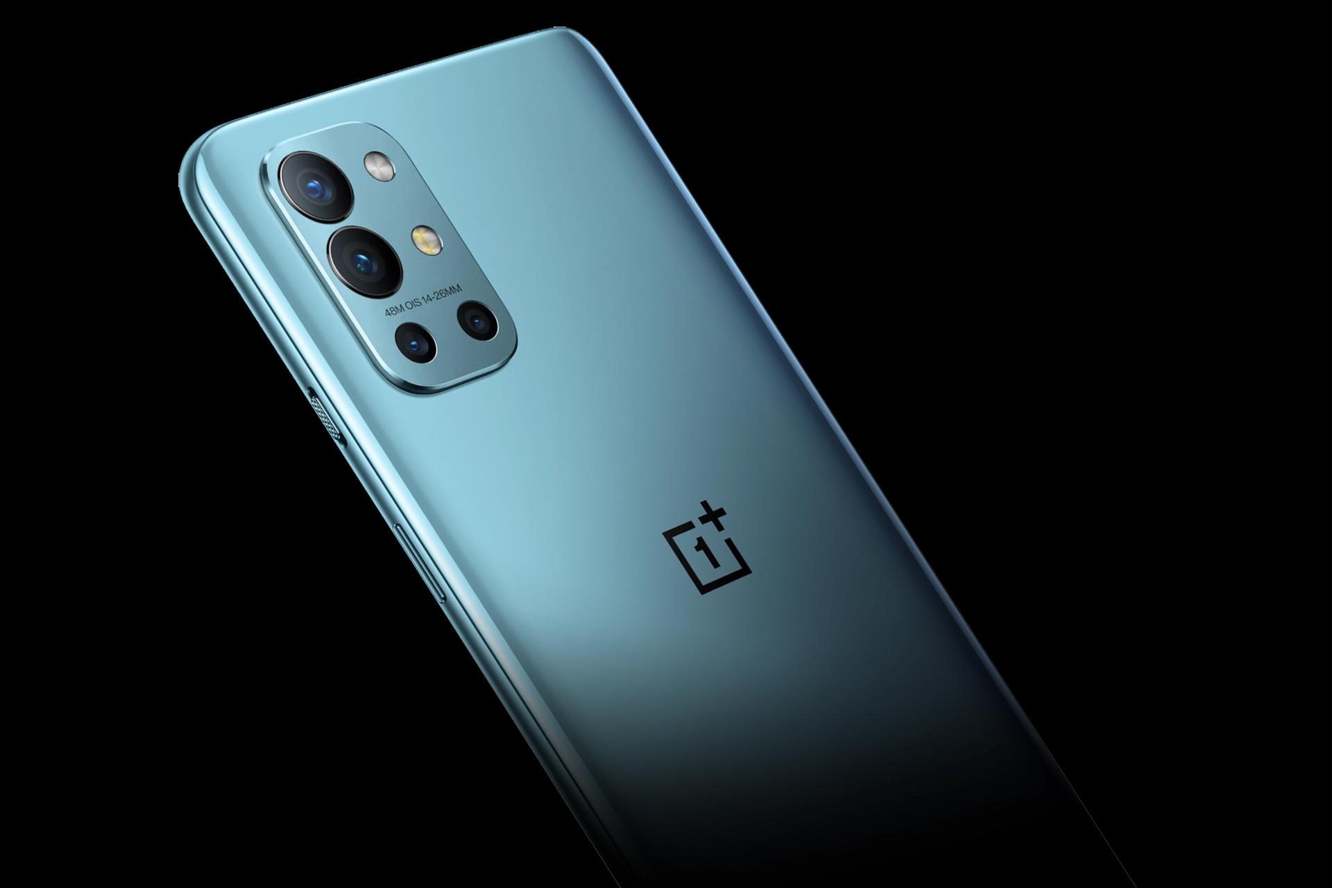 نمای بخش دوربین و پشت وان پلاس 9R