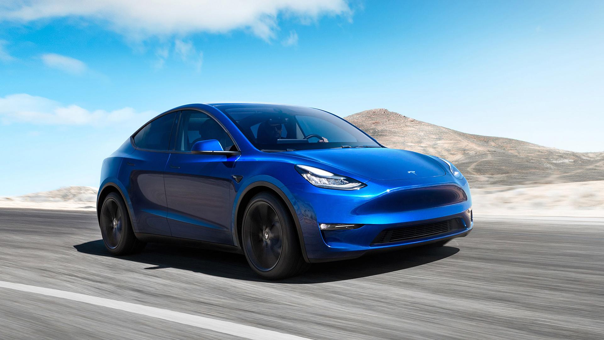 نمای جلو خودرو تسلا / Tesla Model Y