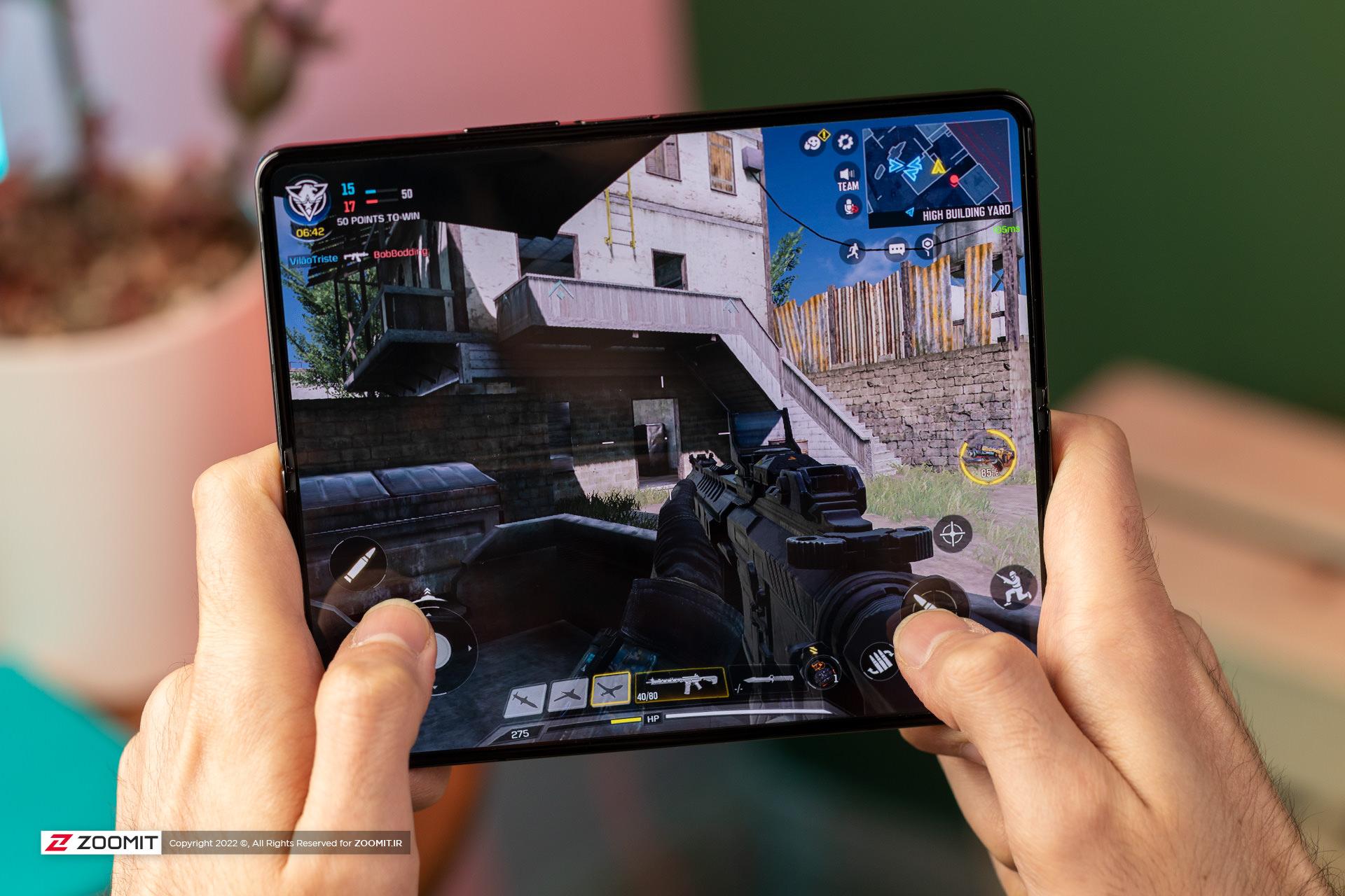 بازی با گلکسی زد فولد ۴