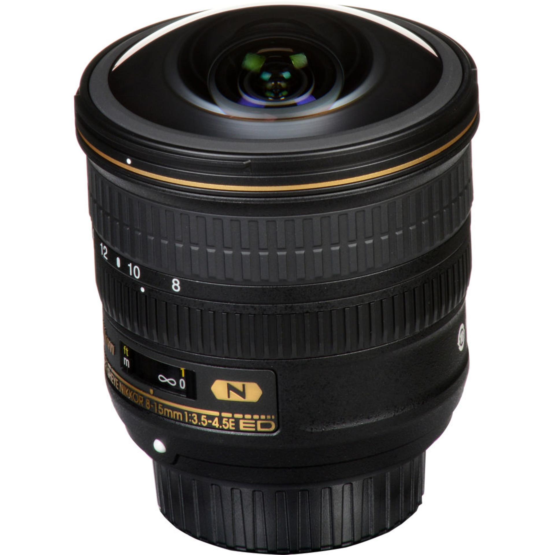 Nikon AF-S Nikkor Fisheye 8-15mm F3.5-4.5E ED	