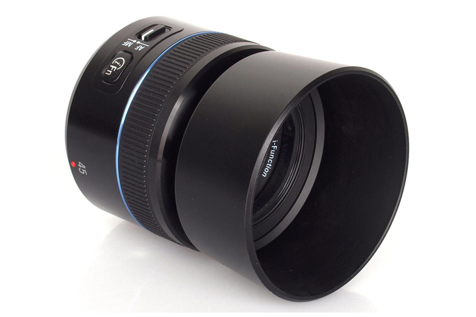 Samsung NX 45mm F1.8