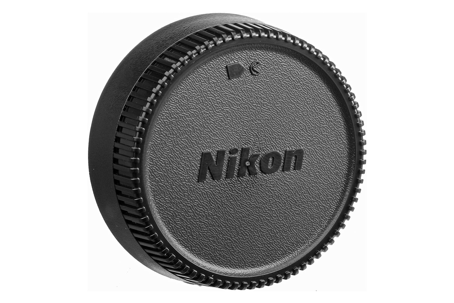 Nikon AF Nikkor 28mm f/2.8D