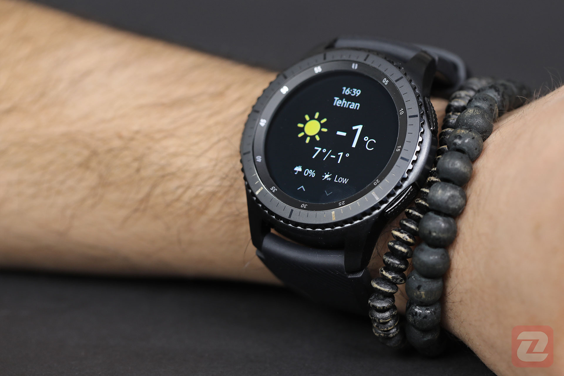 Gear shop 3 smartwatch