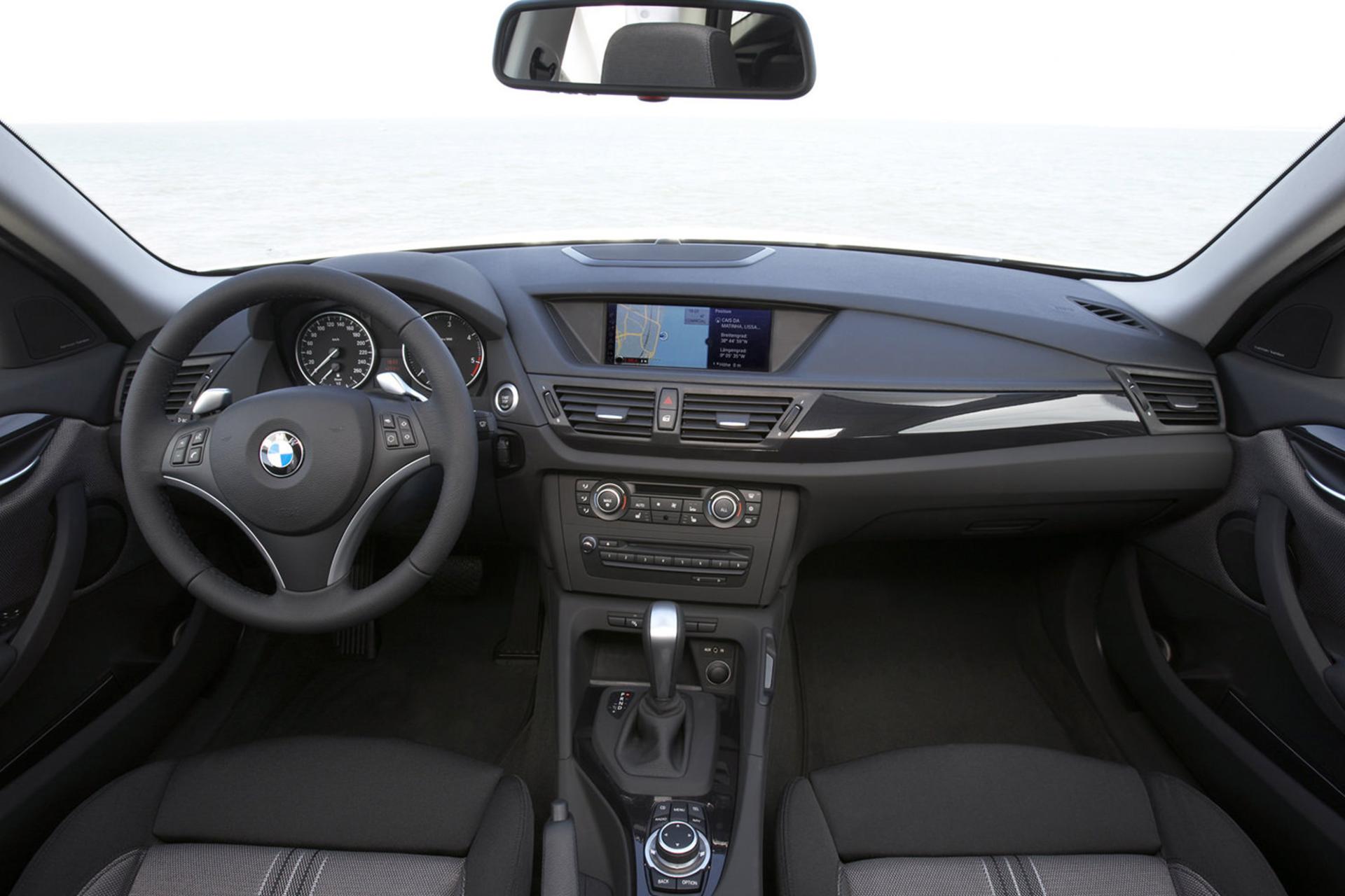 BMW X1 xDrive20i 2013