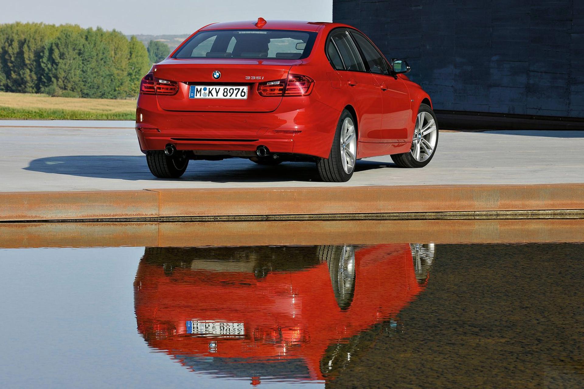 بی ام و 328i مدل 2012-4