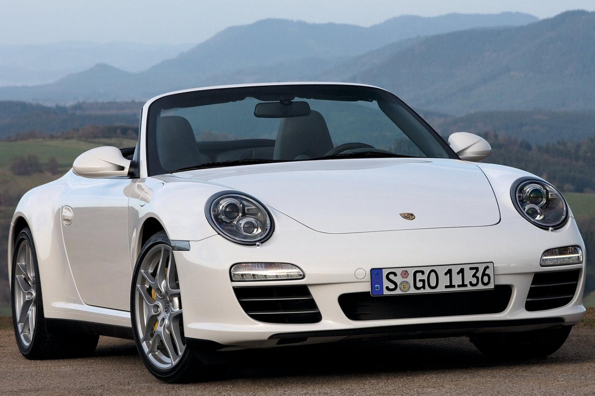 Porsche 911 Carrera 4 2010