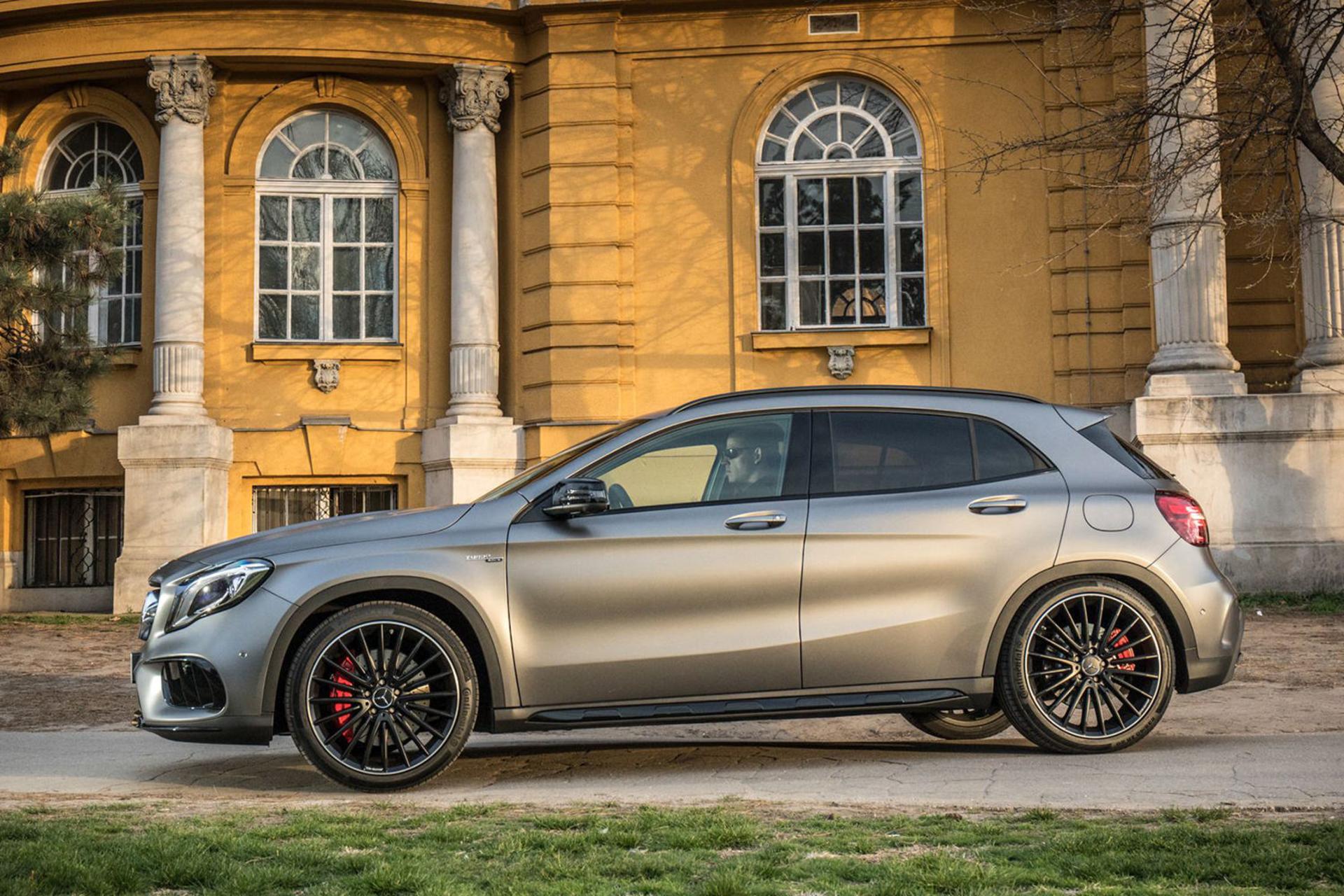 MERCEDES BENZ GLA 45 AMG 2017 / مرسدس بنز GLA45 AMG مدل ۲۰۱۷
