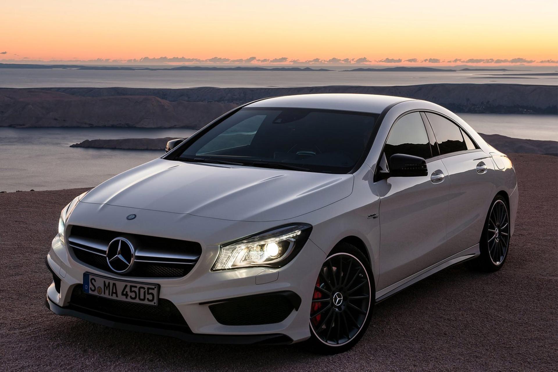 MERCEDES BENZ CLA 45 AMG 2016 / مرسدس بنز CLA45 AMG مدل ۲۰۱۶	
