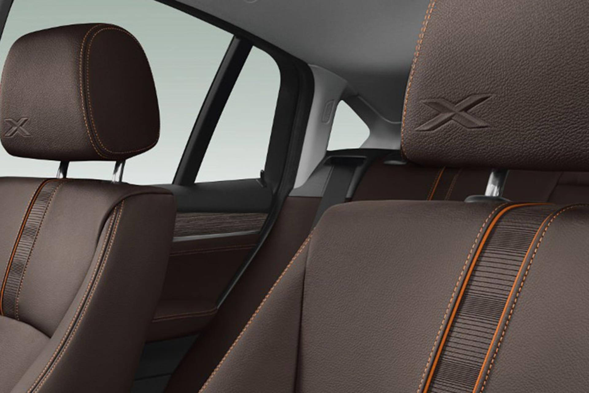 BMW X4 XLINE 2016 / بی ام و X۴ پکیج XLINE مدل ۲۰۱۶