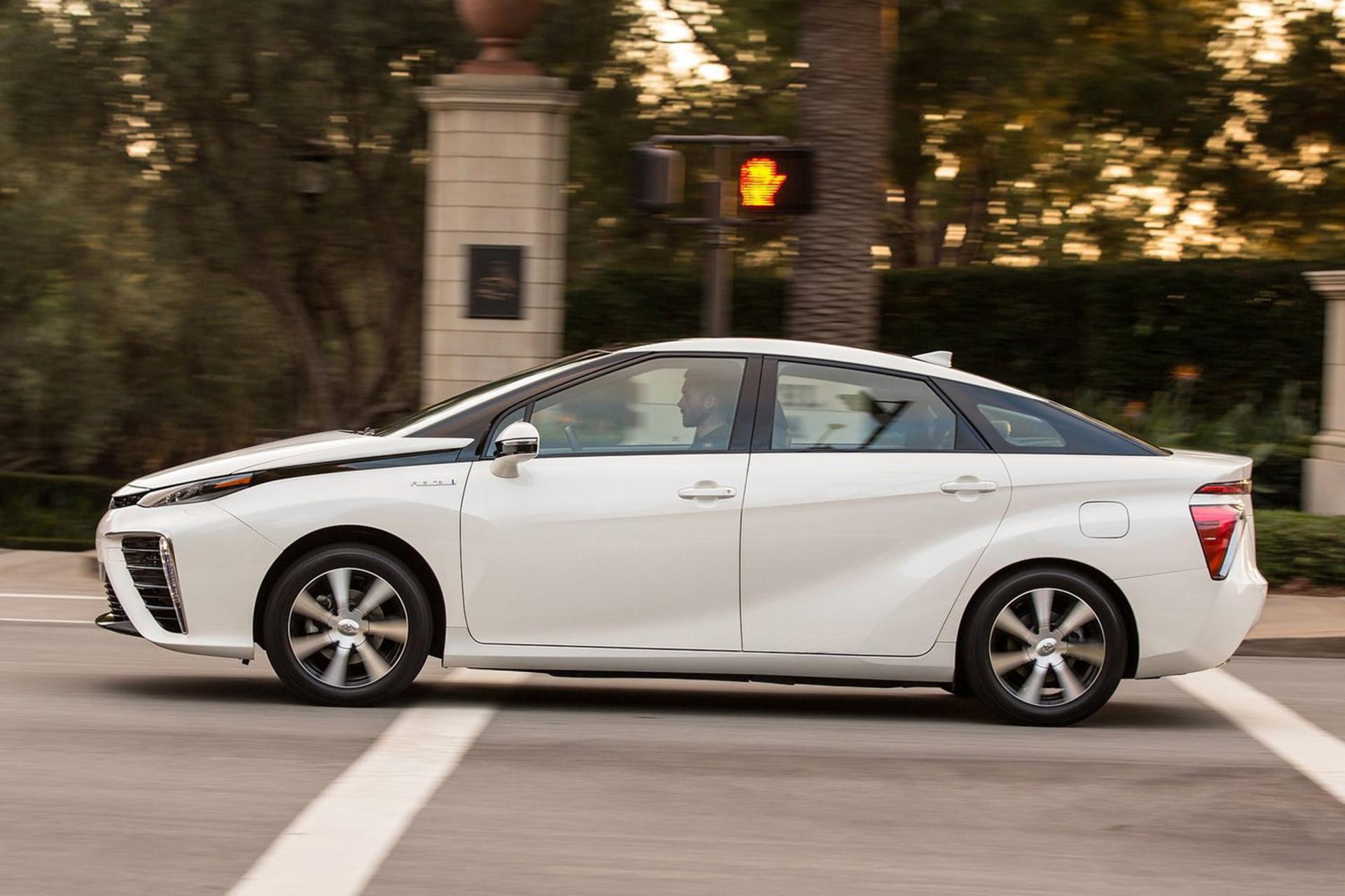 Toyota Mirai / تویوتا میرای