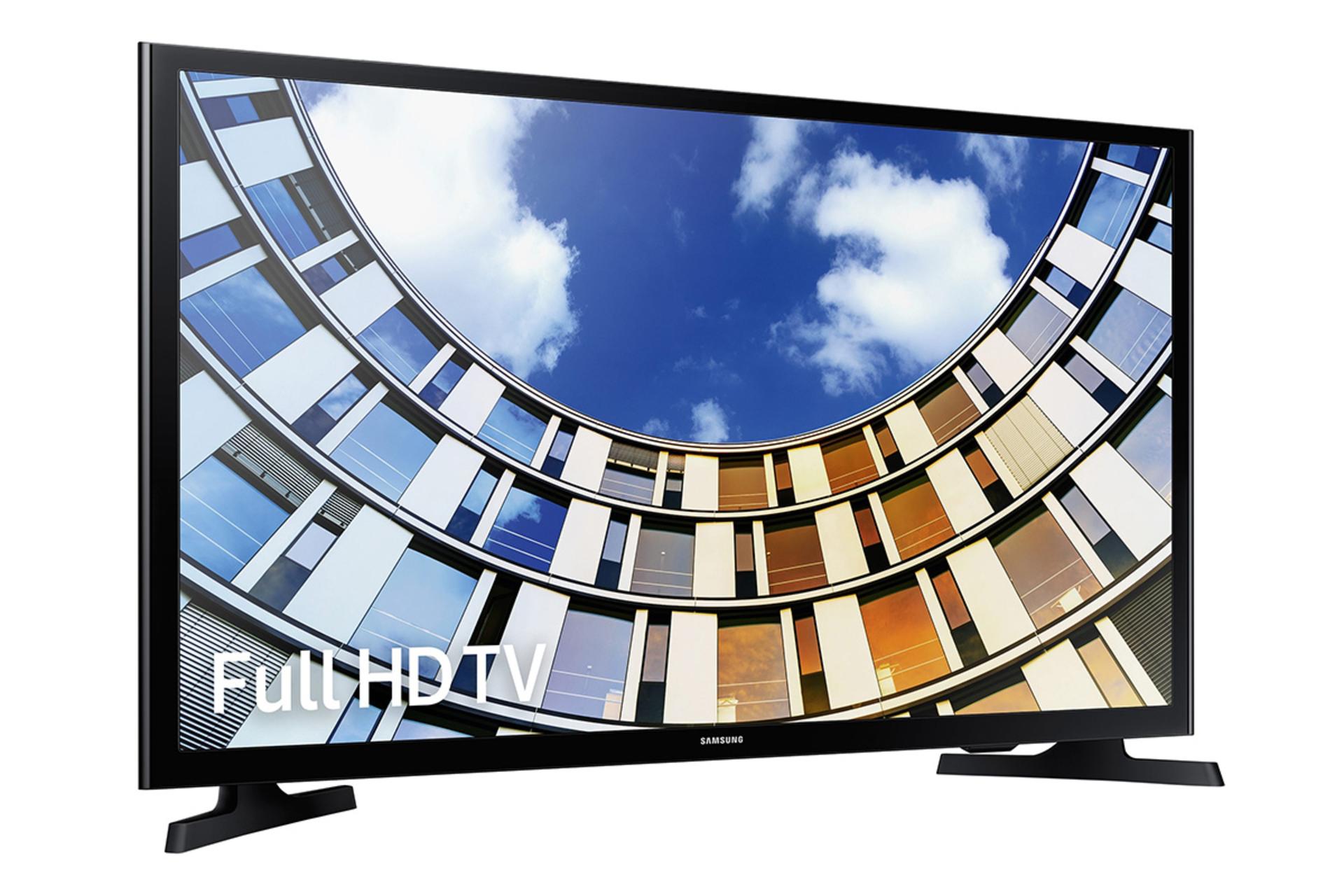 نمای نیم رخ چپ تلویزیون سامسونگ M5000 مدل 49 اینچ با صفحه روشن