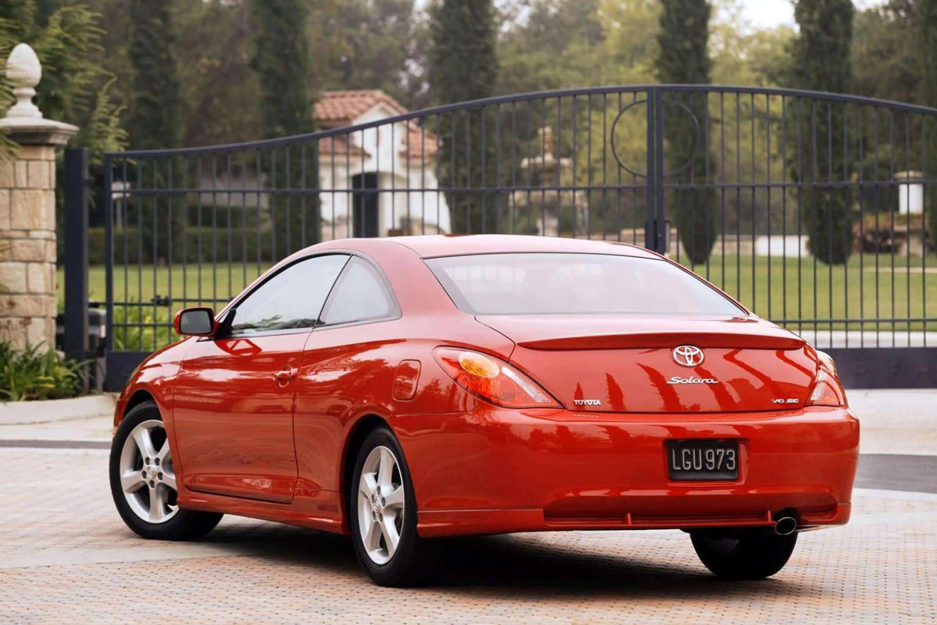 Toyota Camry Solara 2004