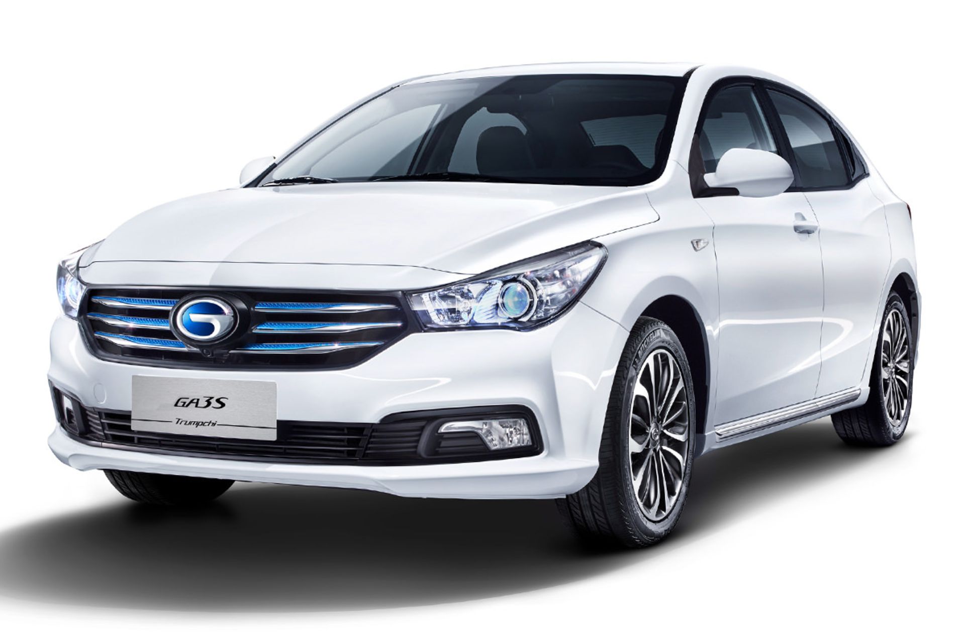 GAC Trumpchi GA3S 2013