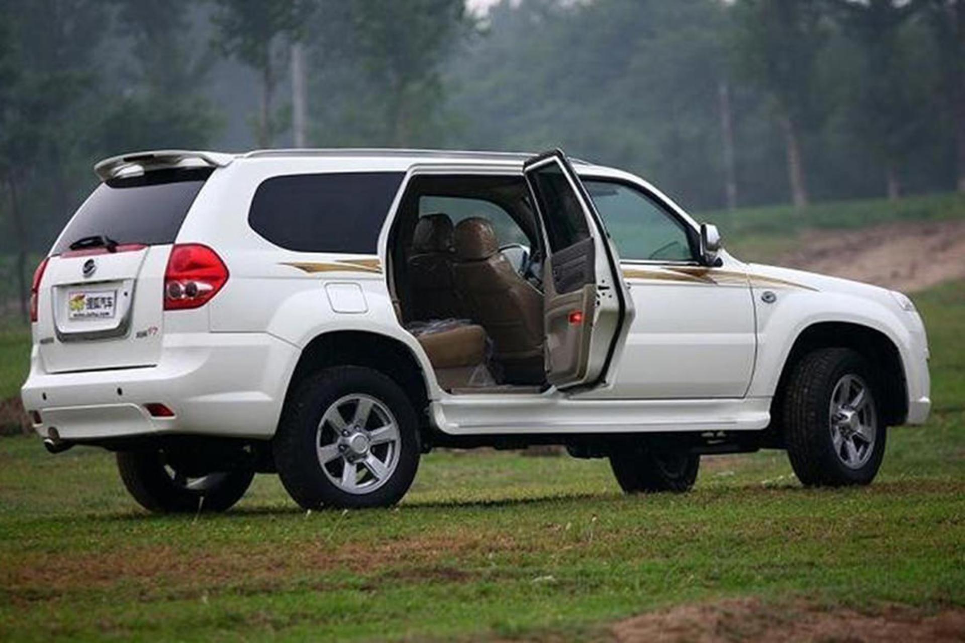 خودرو زدایکس اتو لندمارک / ZX Auto Landmark V7 2010  نمای جانبی ۰۲