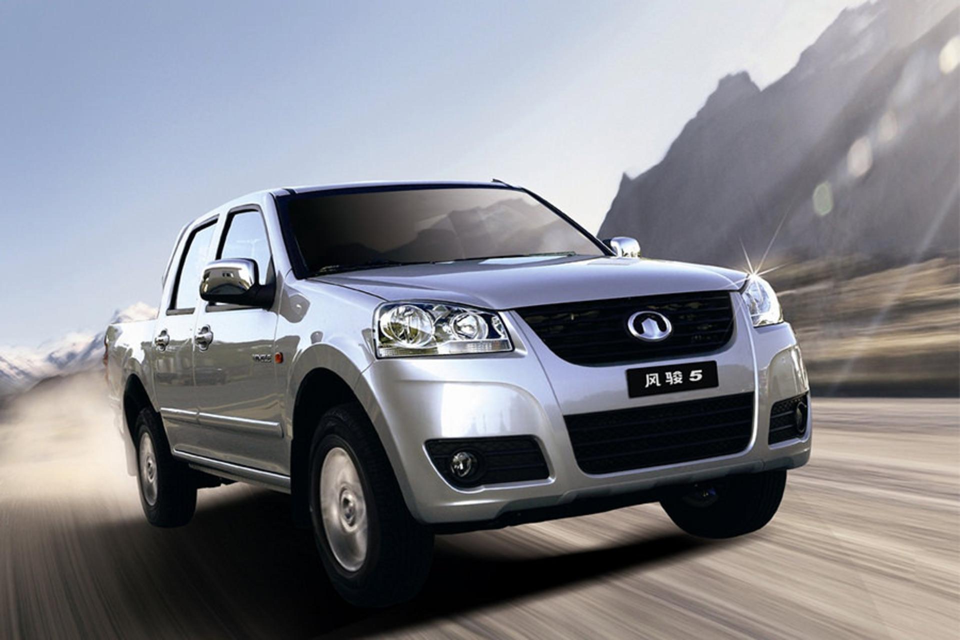 خودرو گریت وال وینگل 5 / Great Wall Wingle 5 نمای روبرو ۰۵