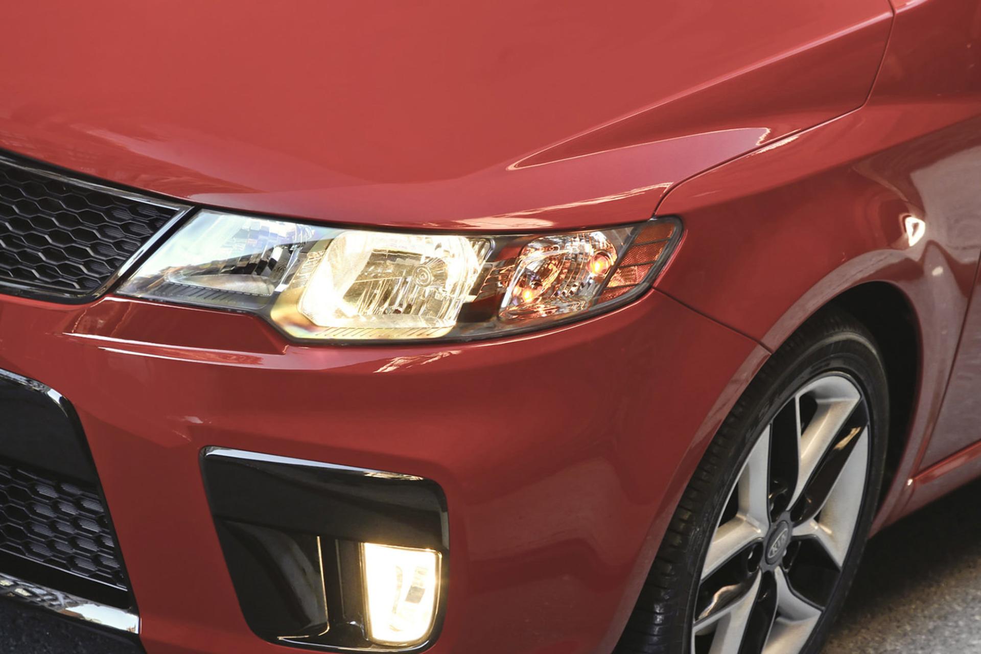 خودرو کیا سراتو کوپ / Kia Cerato Koup 2010 چراغ جلو