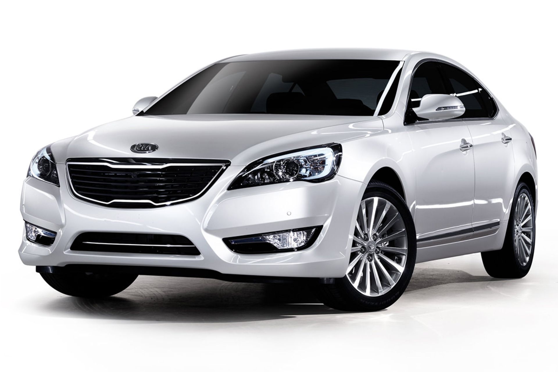 خودرو کیا کادنزا ۲۰۱۴ / Kia Cadenza 2014 نمای جلو ۰۱