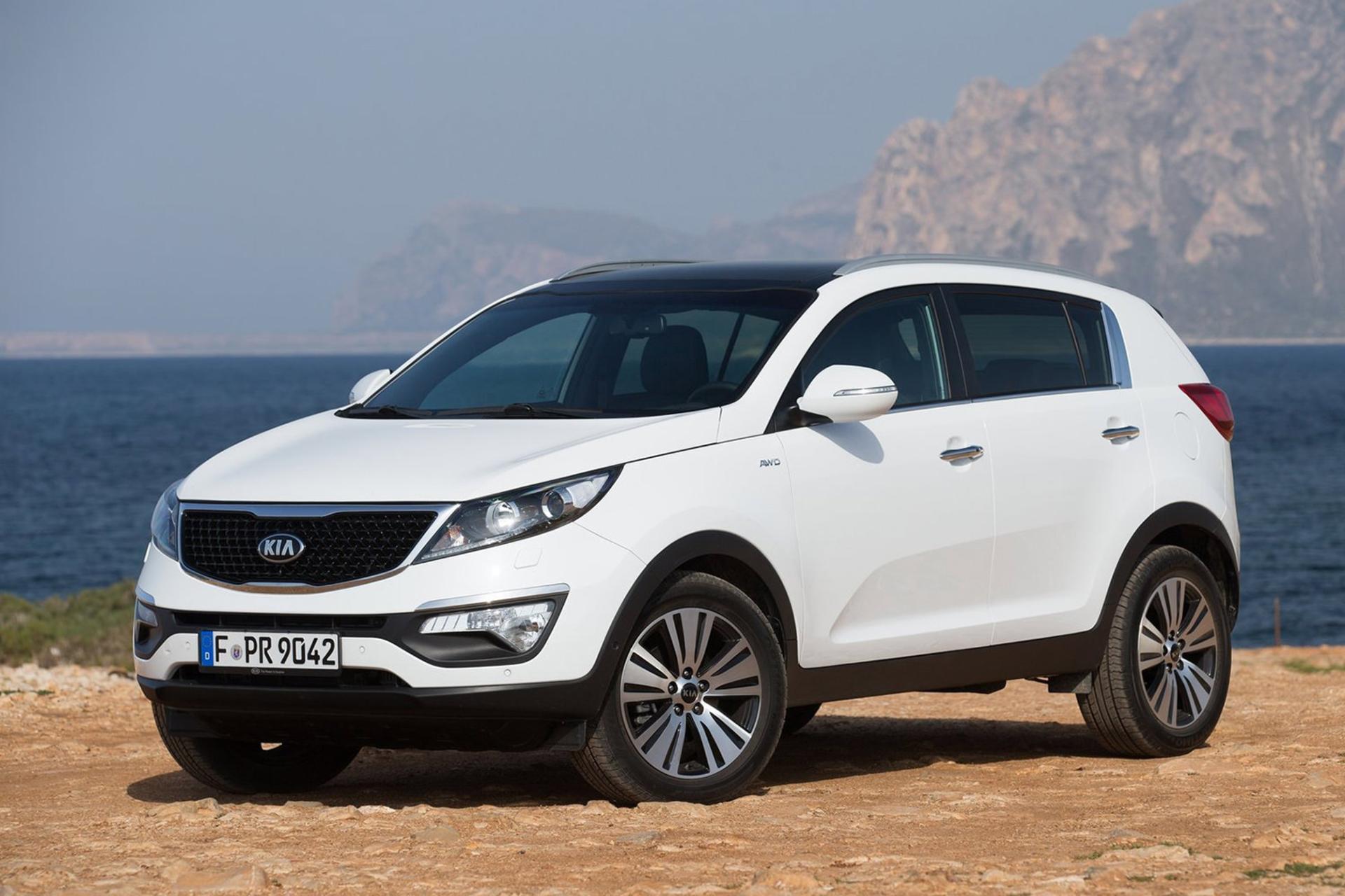 خودرو کیا اسپورتیج ۲۰۱۱ / Kia Sportage 2011 نمای جلو ۰۳