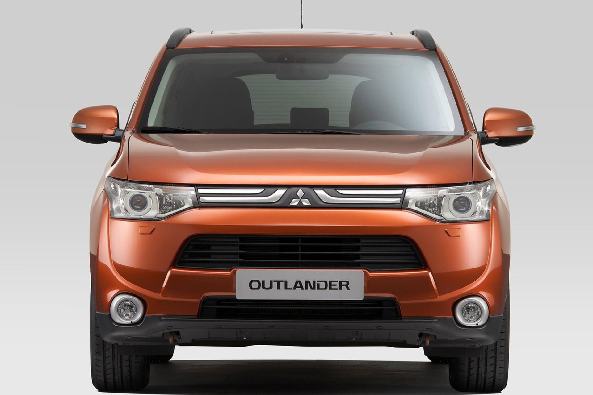 خودرو میتسوبیشی اوتلندر ۲۰۱۴ / Mitsubishi Outlander 2014 نمای جلو ۰۴