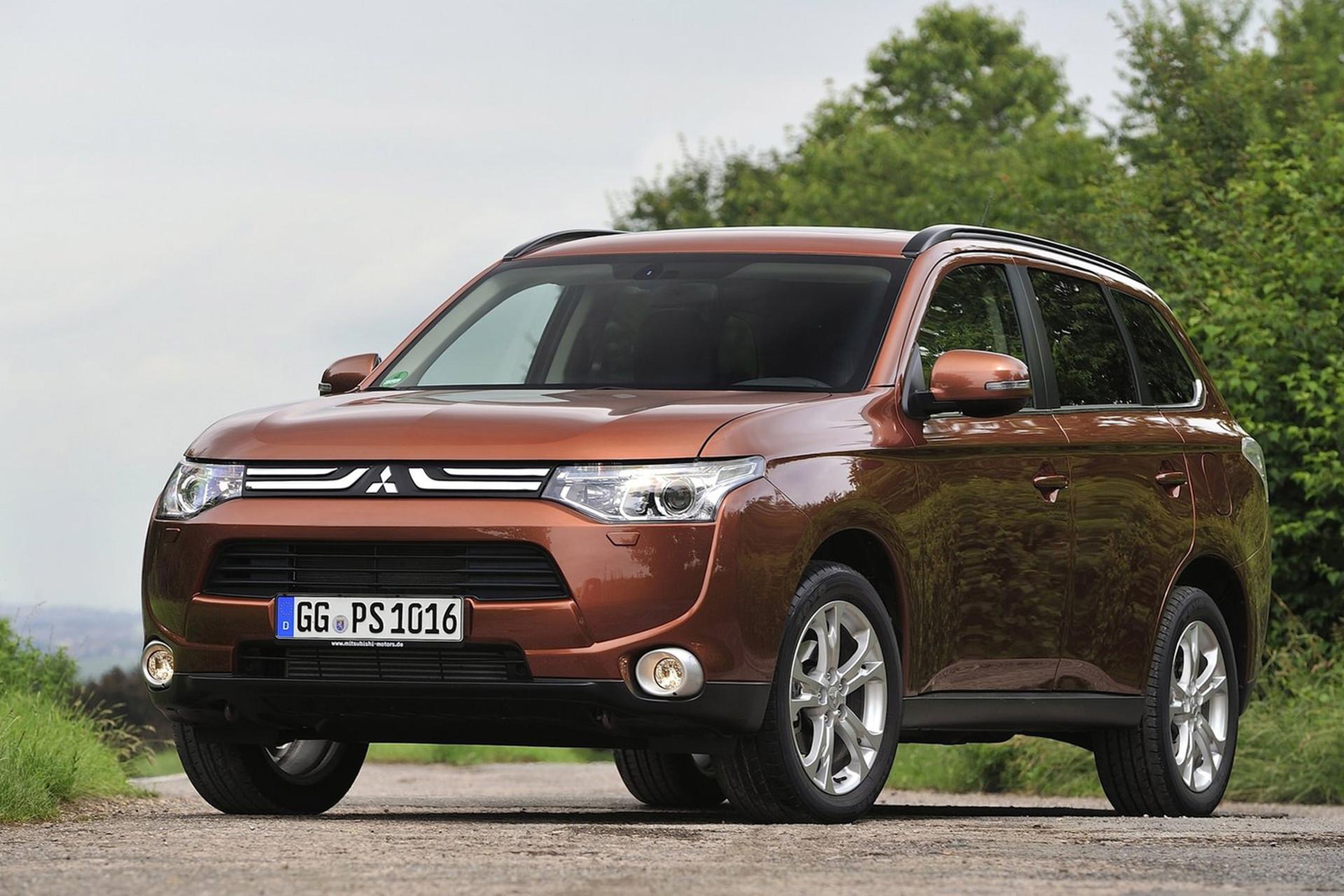خودرو میتسوبیشی اوتلندر ۲۰۱۴ / Mitsubishi Outlander 2014 نمای جلو ۰۱