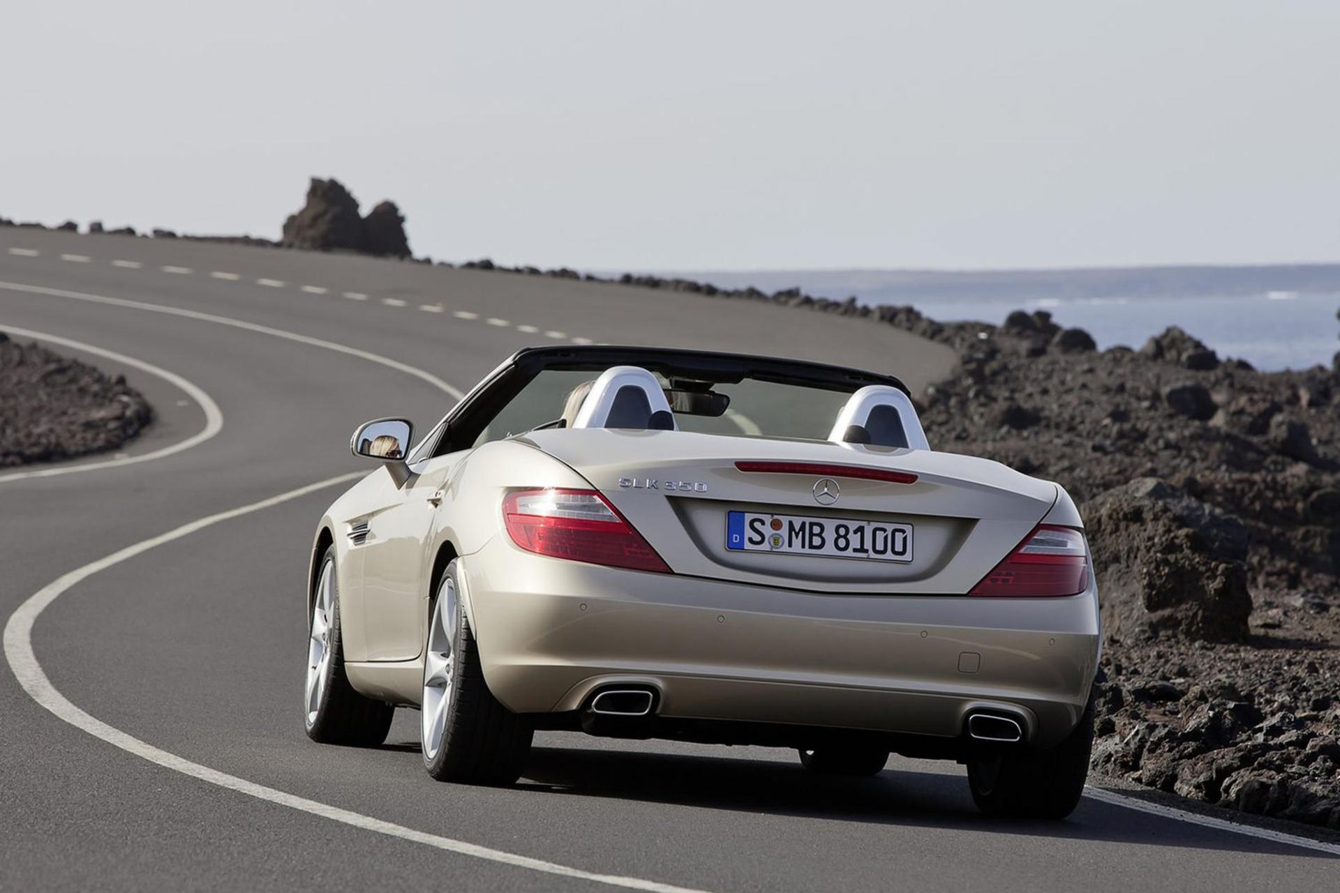 خودرو مرسدس بنز / Mercedes Benz SLK 350 212 نمای عقب ۱