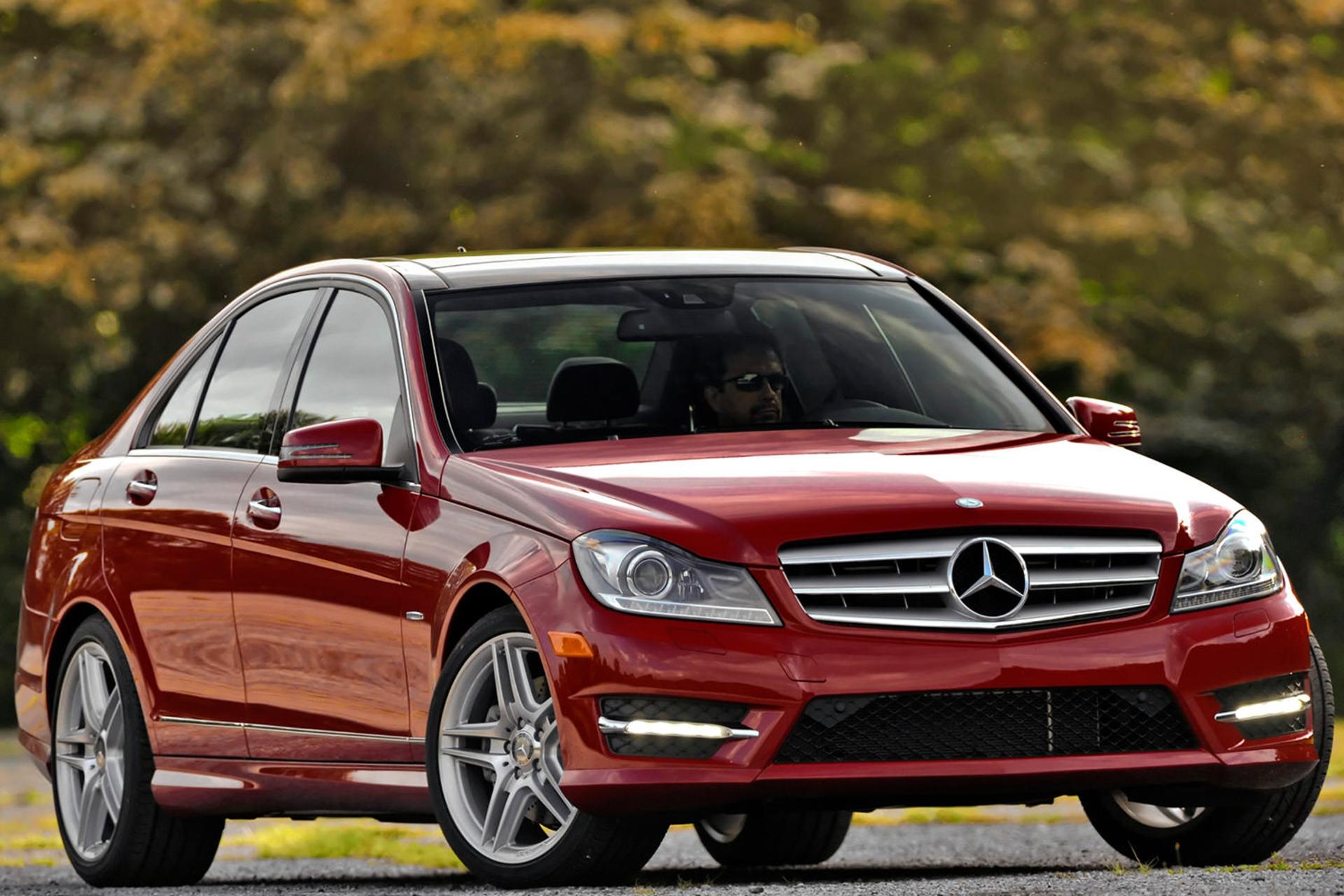 خودرو مرسدس بنز / Mercedes Benz C350 2012 نمای جلو ۳