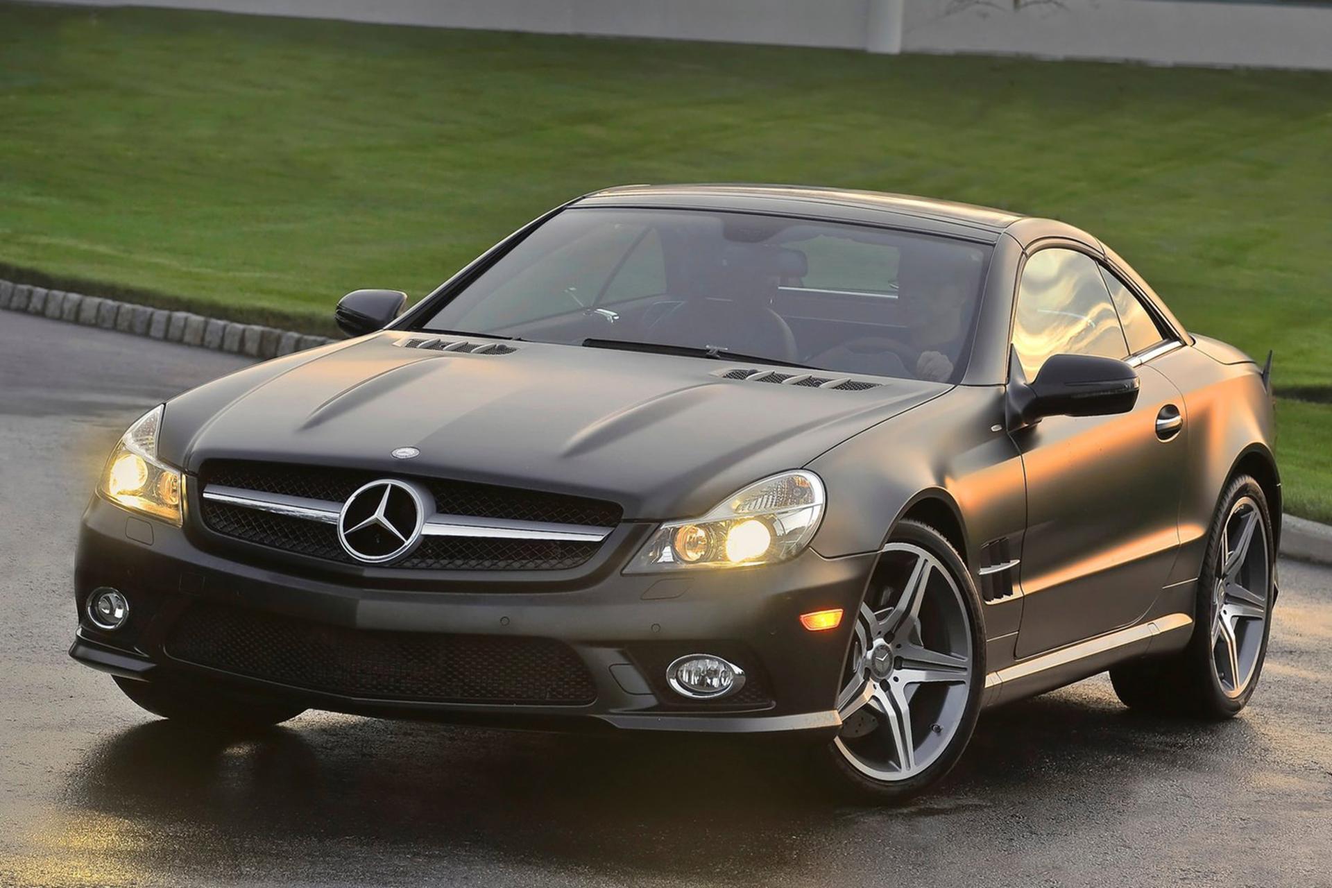 خودرو مرسدس بنز اس ال ۵۵۰ مدل ۲۰۱۱ / Mercedes Benz SL550 20111 نمای جلو ۰۲