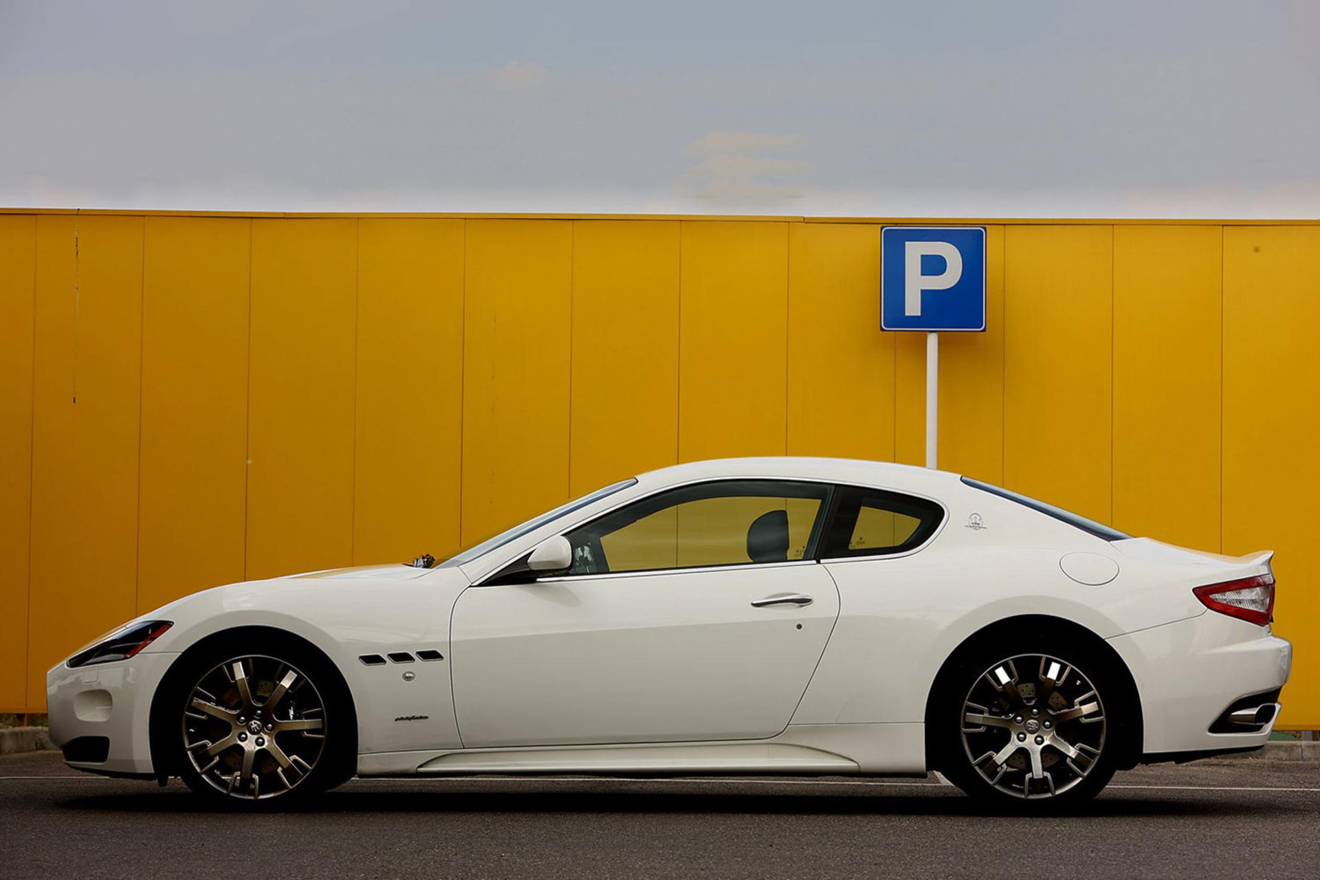 خودرو مازراتی گرن توریسمو اس ۲۰۰۹ / Maserati GranTurismo S 2009 نمای جانبی ۰۲