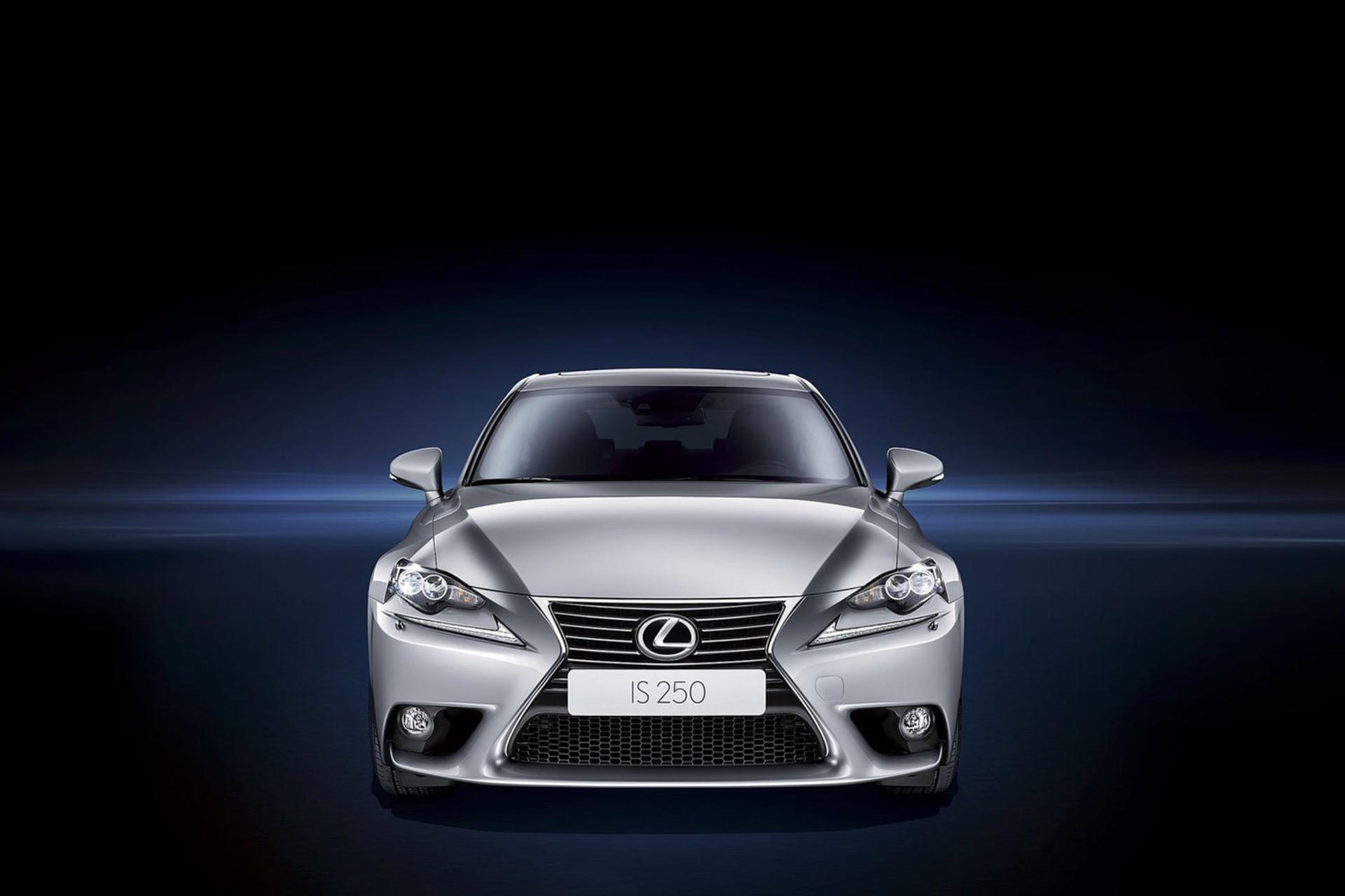 خودرو لکسوس / Lexus IS250 2014 نمای جلو ۰۴
