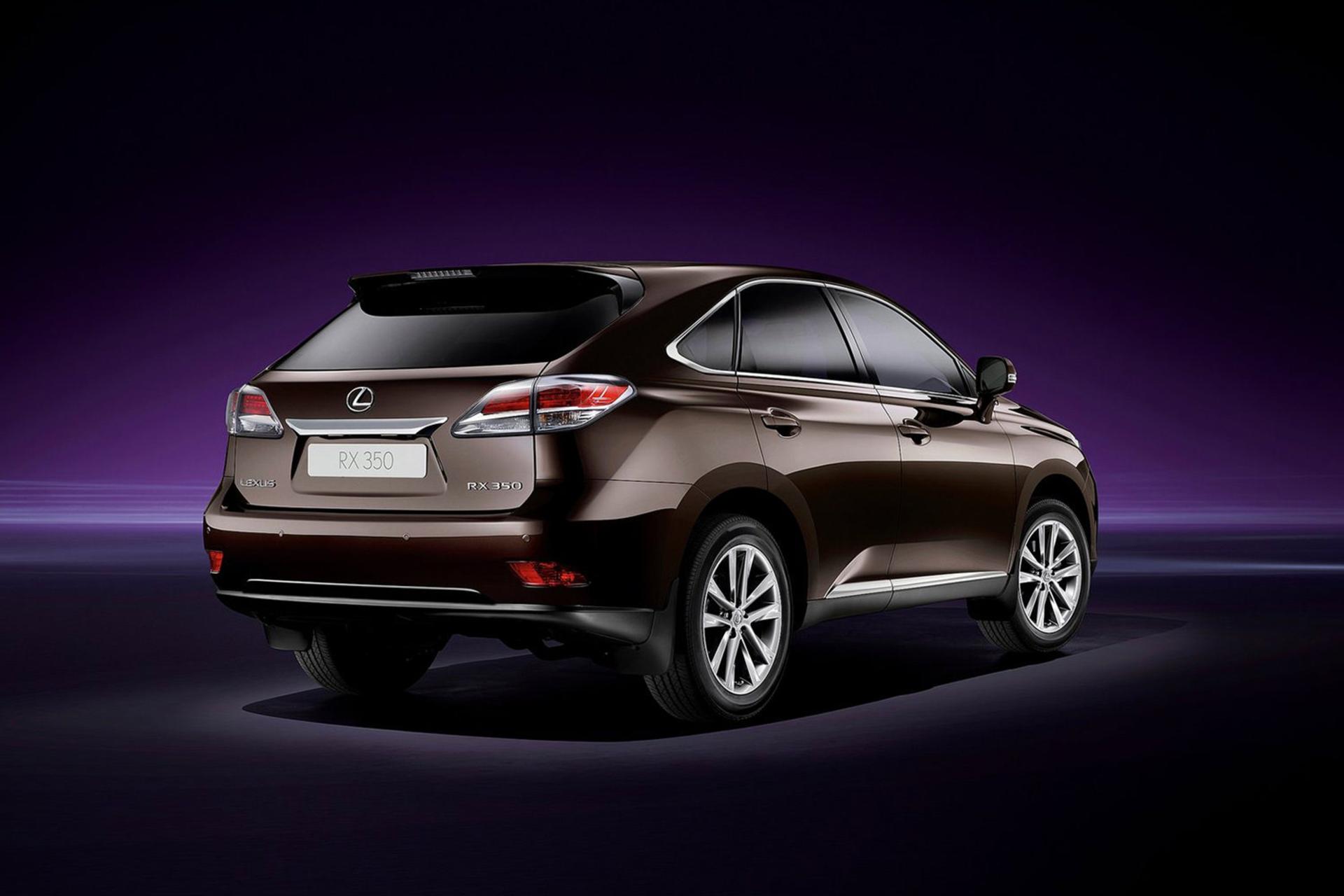 خودرو لکسوس / Lexus RX350 2010 نمای عقب ۰۲