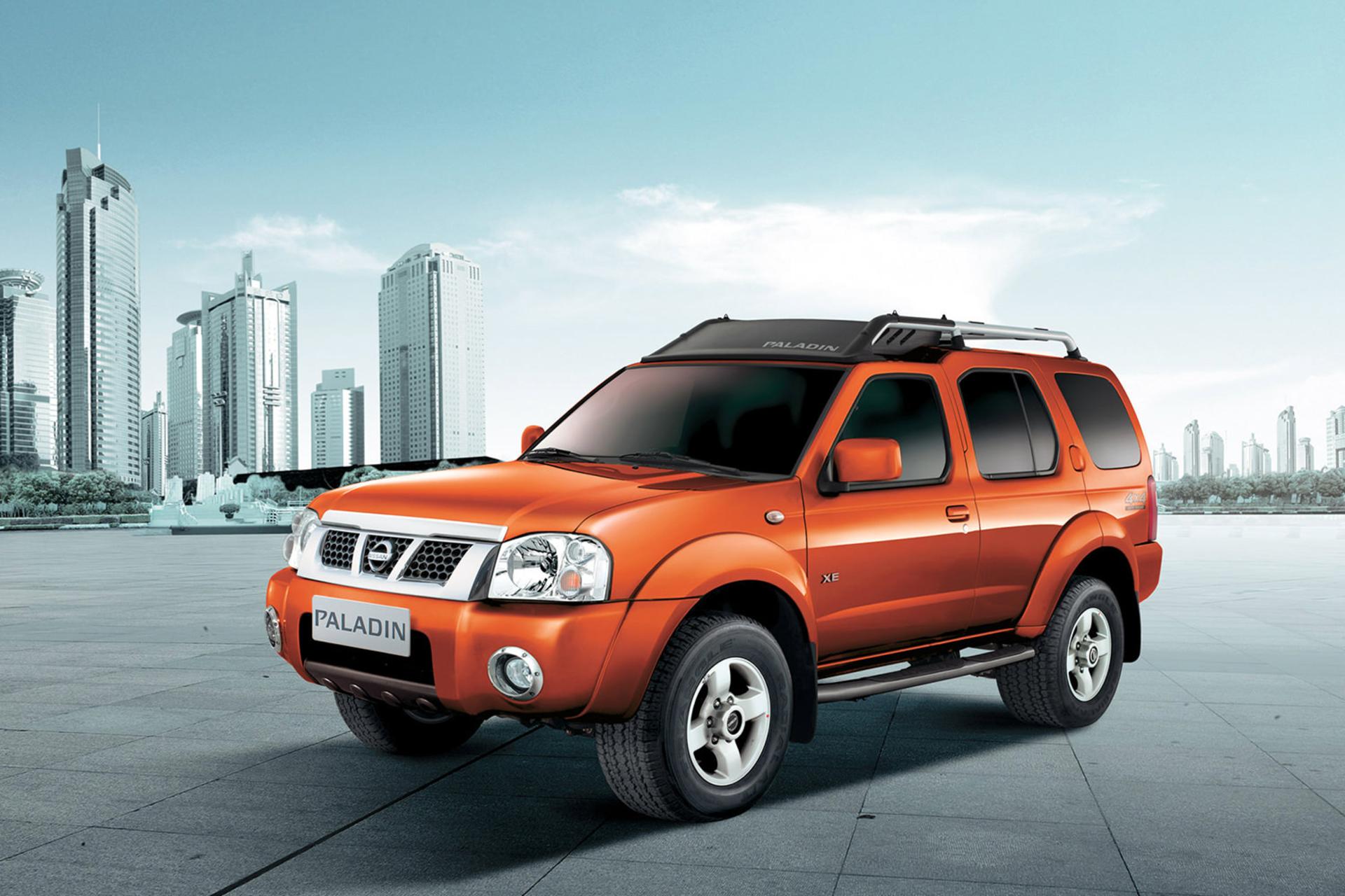 خودرو نیسان رونیز / Nissan Roniz 2003 نمای جلو ۰۲