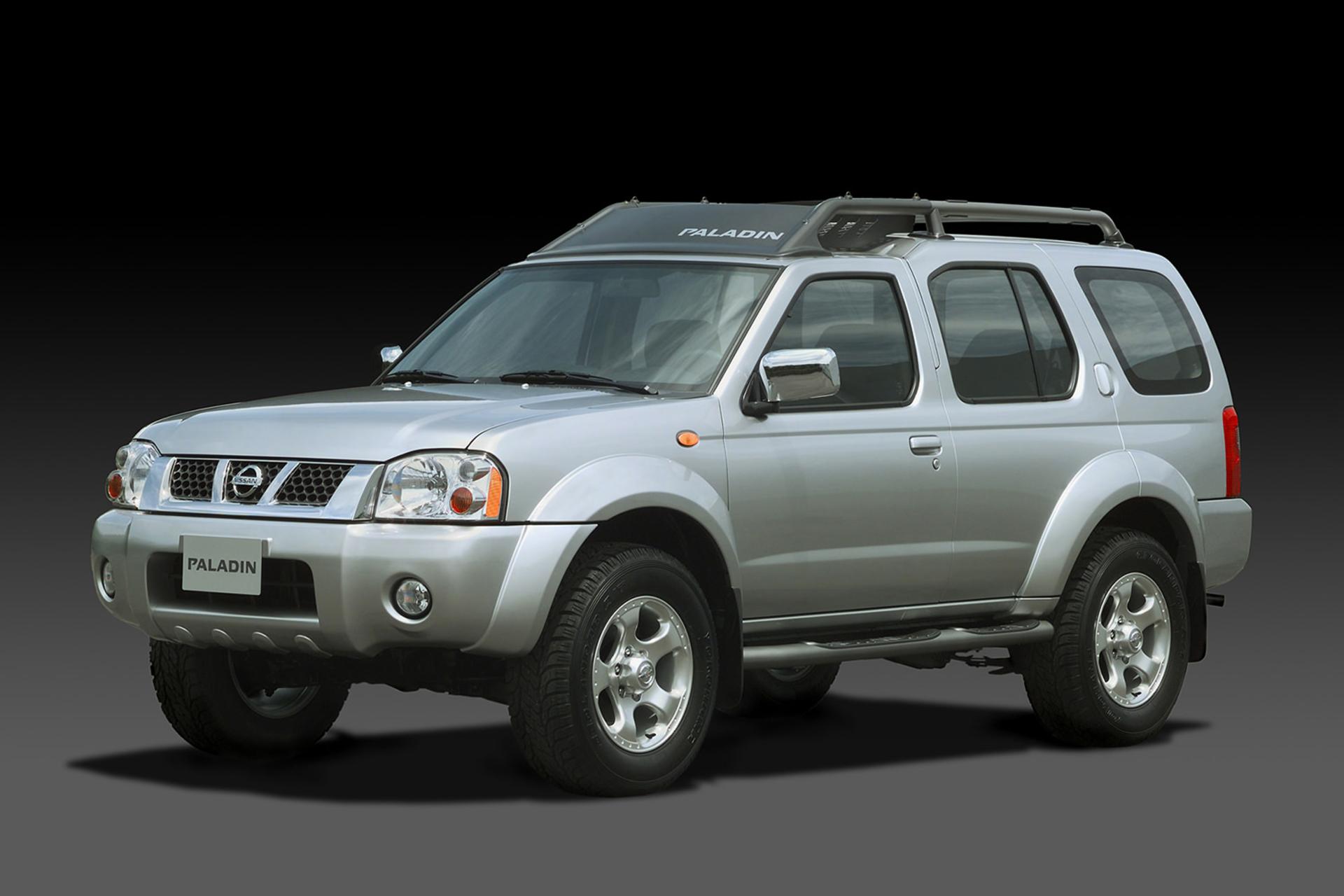 خودرو نیسان رونیز / Nissan Roniz 2003 نمای جلو ۰۳