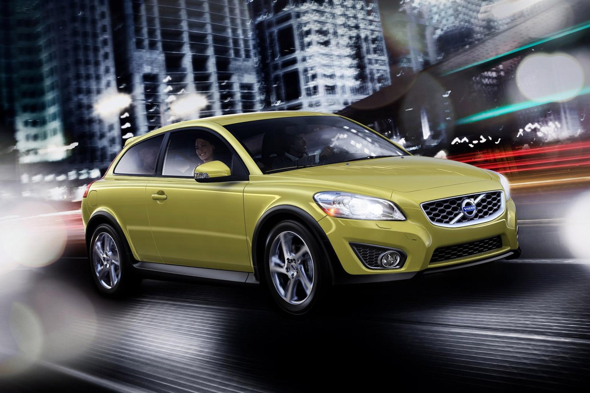 خودرو ولوو / Volvo C30 T5 2010 نمای جلو ۰۳