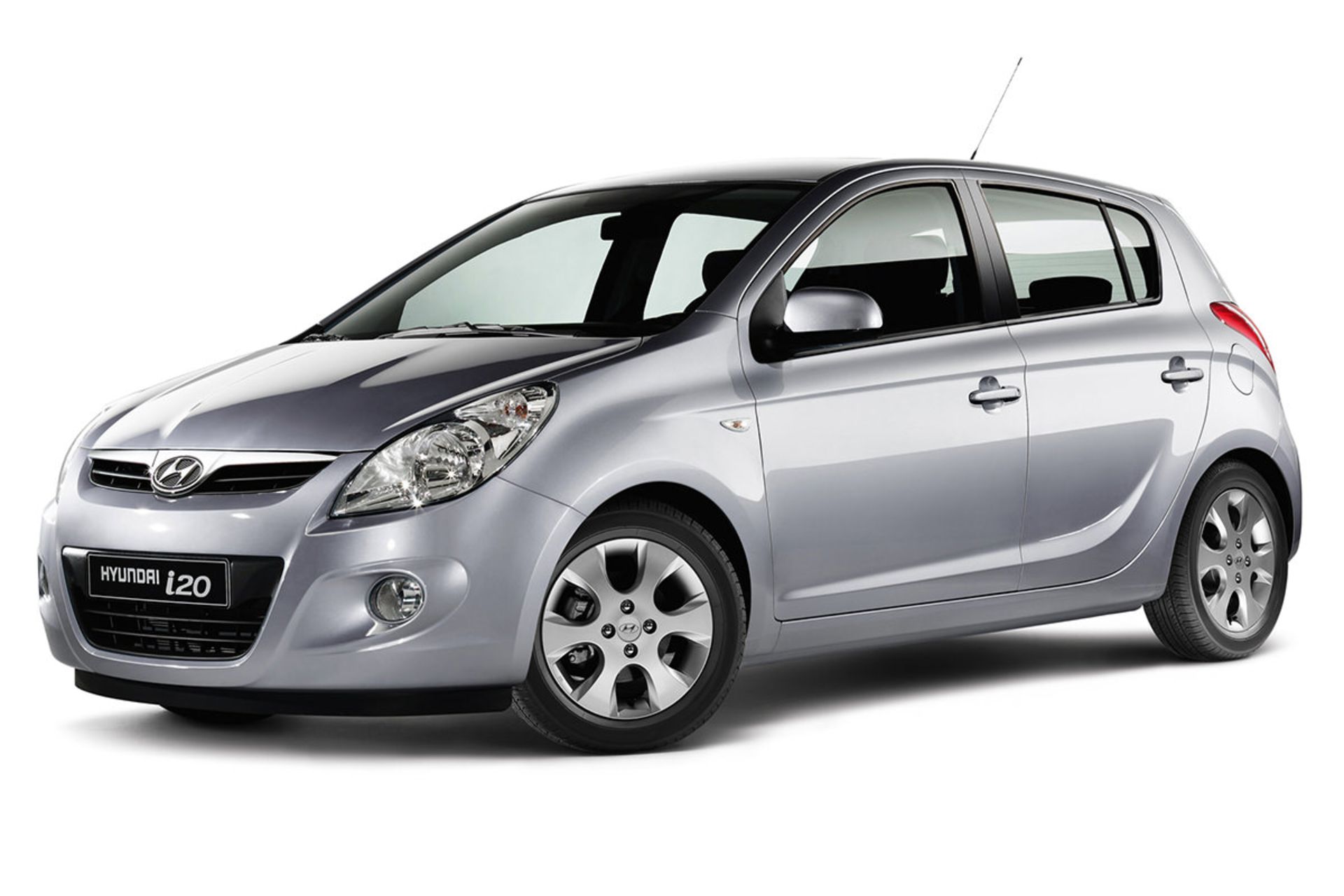خودرو هیوندای آی ۲۰ مدل ۲۰۰۸ / Hyundai i20 2008 نمای جلو ۰۵