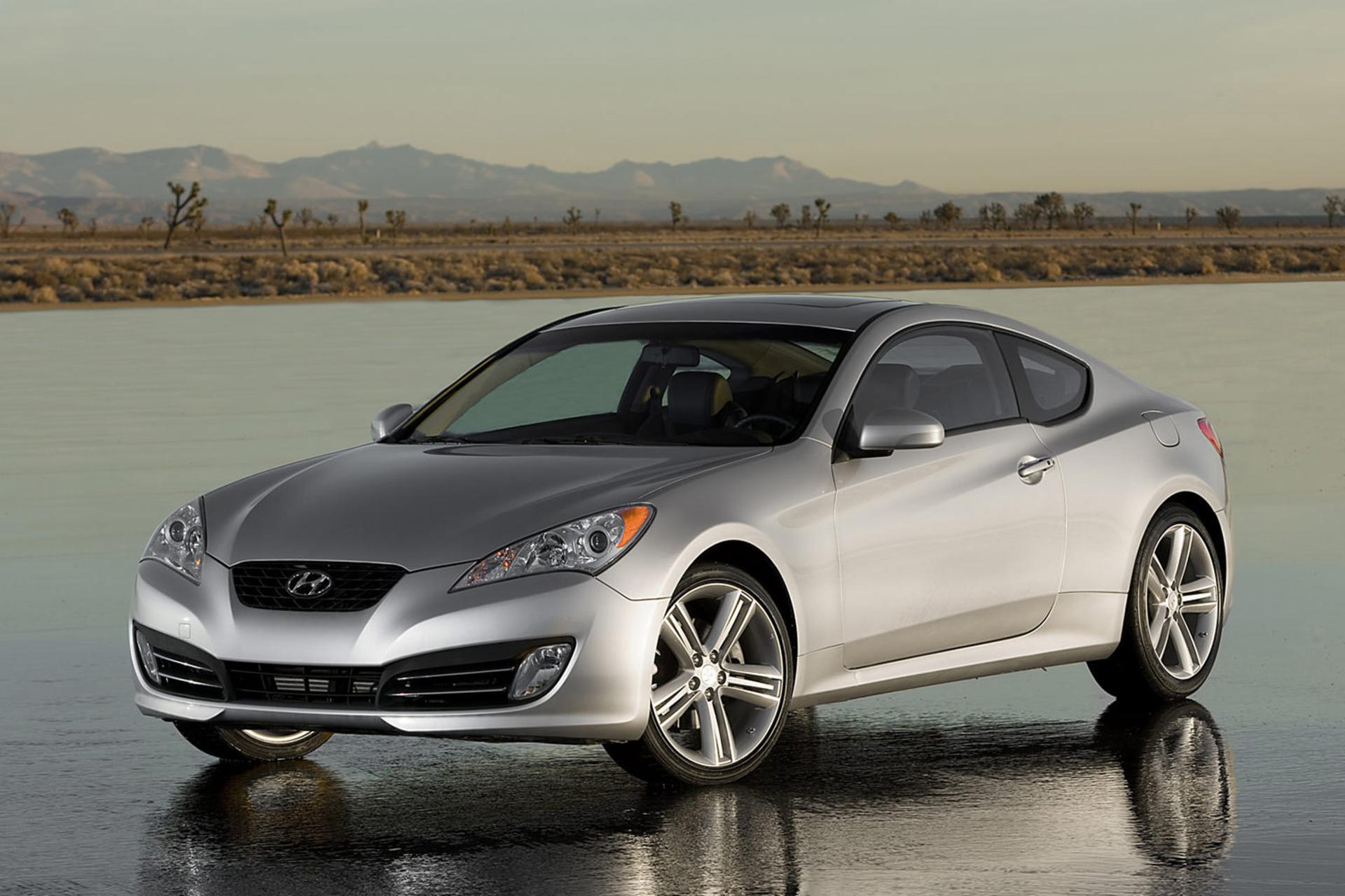 خودرو هیوندای جنسیس کوپه ۲۰۱۰ / Hyundai Genesis Coupe 2010 نمای جلو ۰۵