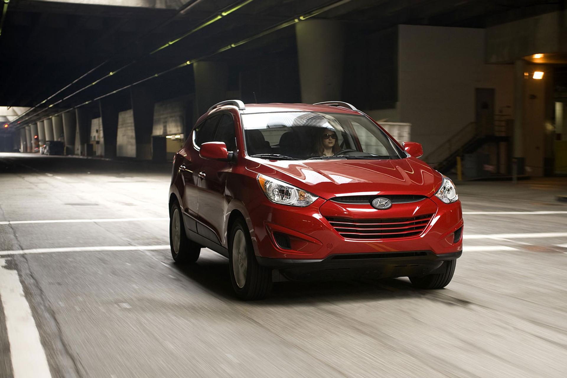 خودرو هیوندای توسان / Hyundai Tucson ix35 2009 نمای جلو ۰۵