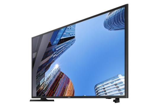نمای نیمرخ چپ تلویزیون سامسونگ M5000 مدل 40 اینچ با صفحه روشن