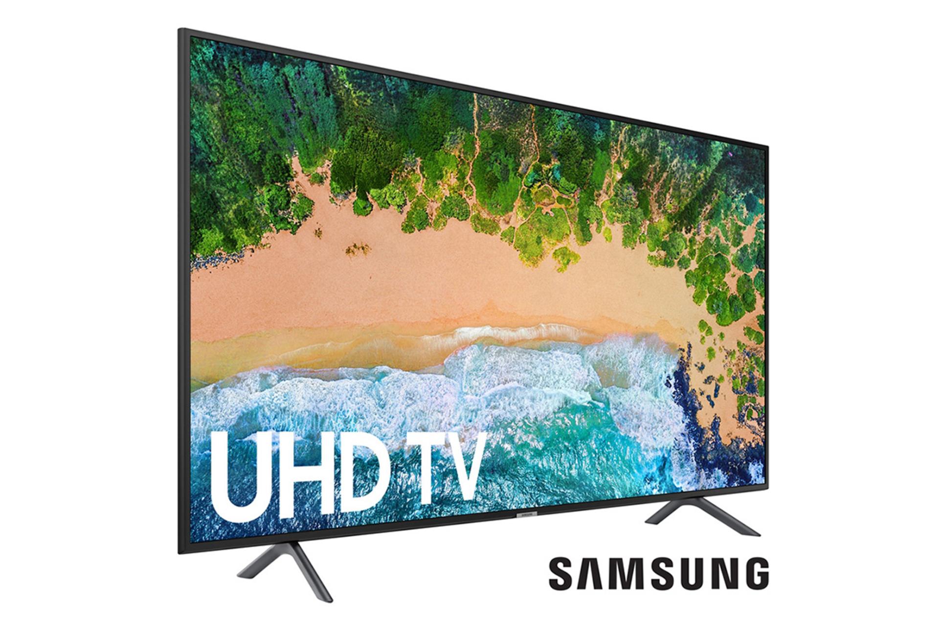 نمای نیمرخ چپ تلویزیون سامسونگ NU7100 مدل 65 اینچ و نمایش پایه ها