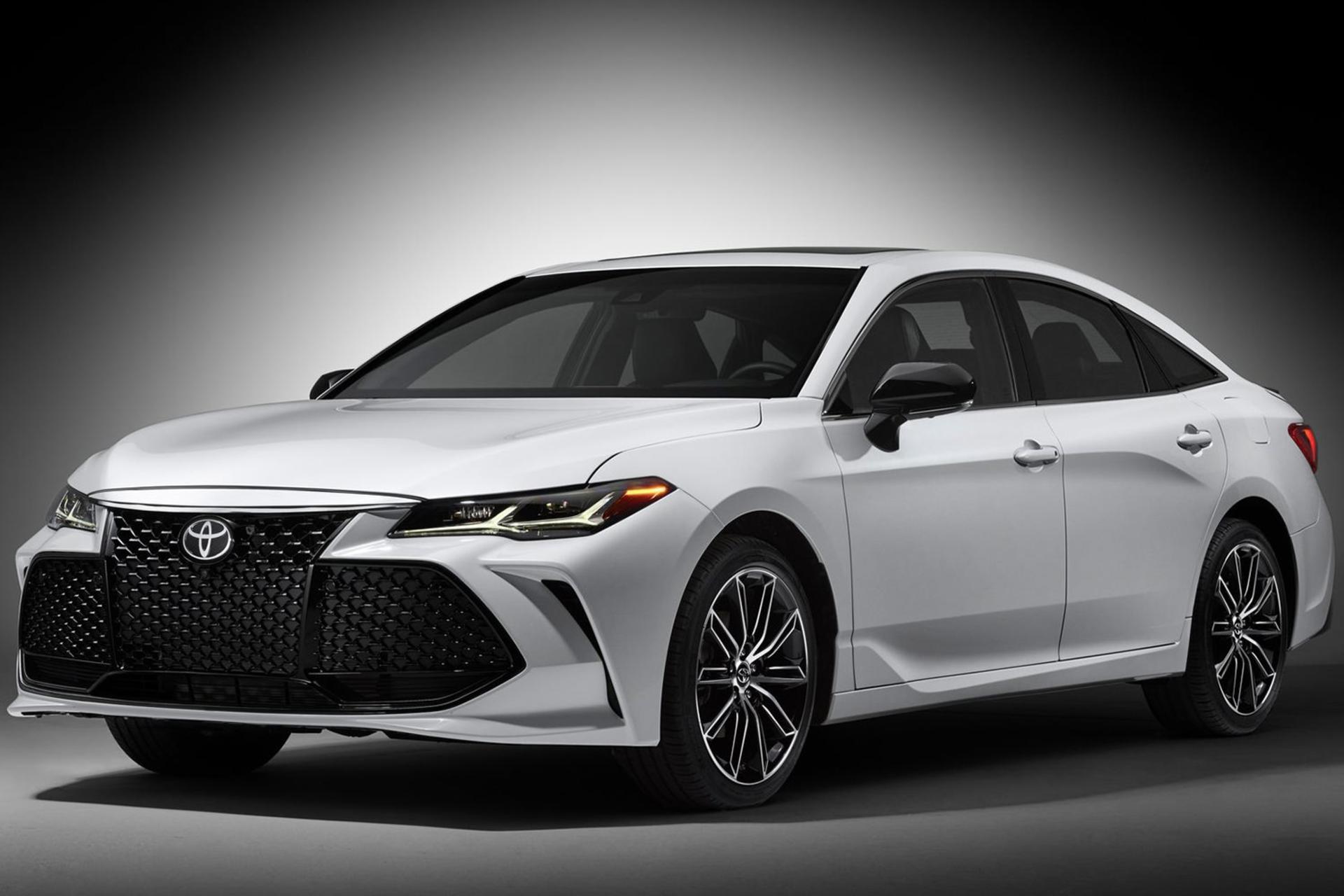 Toyota Avalon 2019