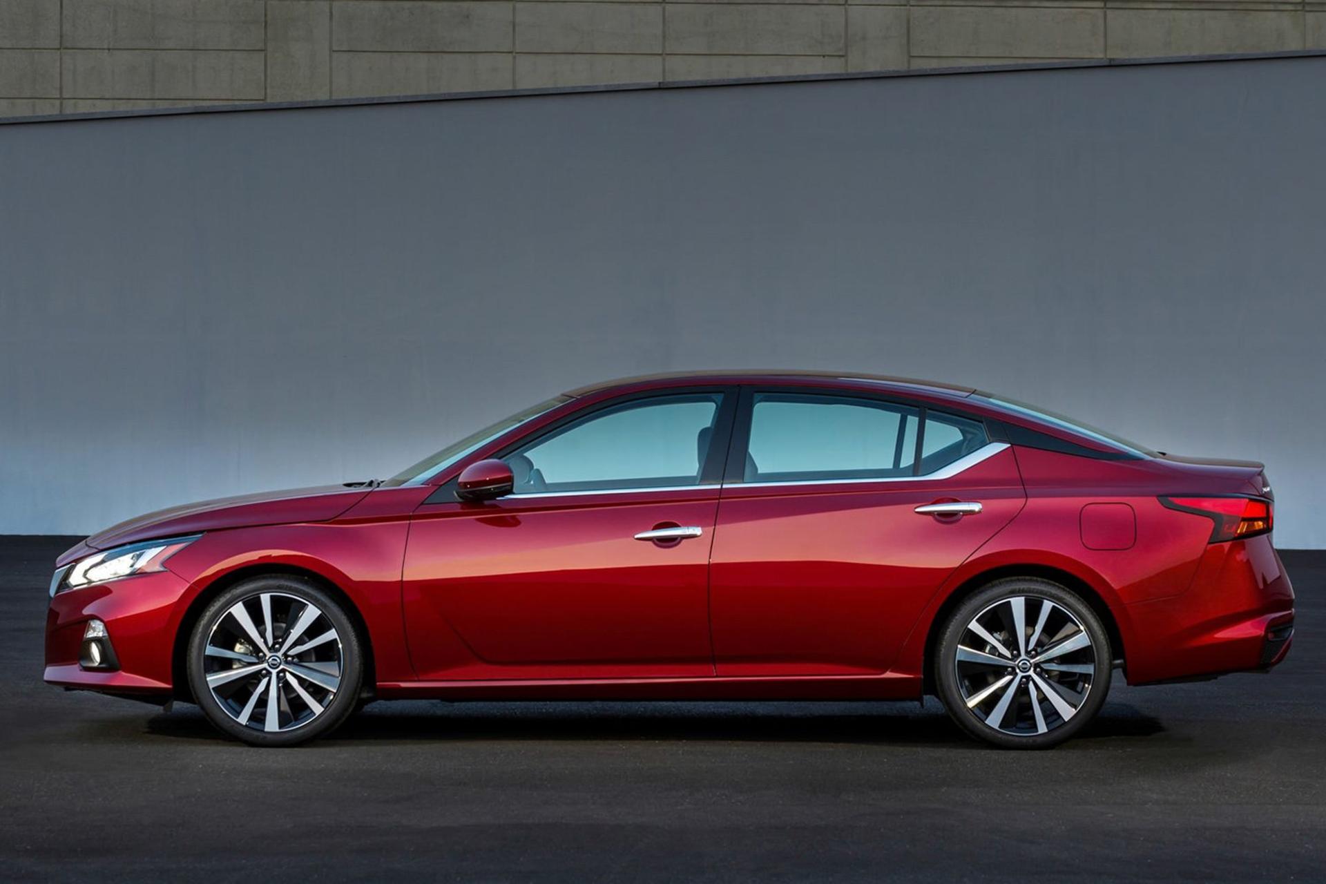 Nissan Altima 2019