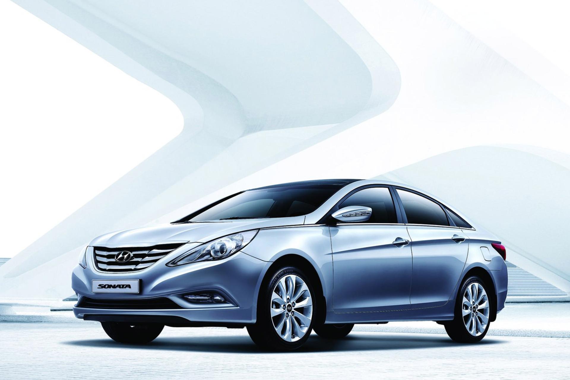 خودرو هیوندای سوناتا ۲۰۰۹ / Hyundai Sonata YF 2009 نمای جلو ۰۴